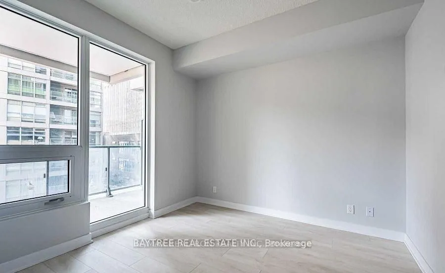 2221 Yonge Street #506
