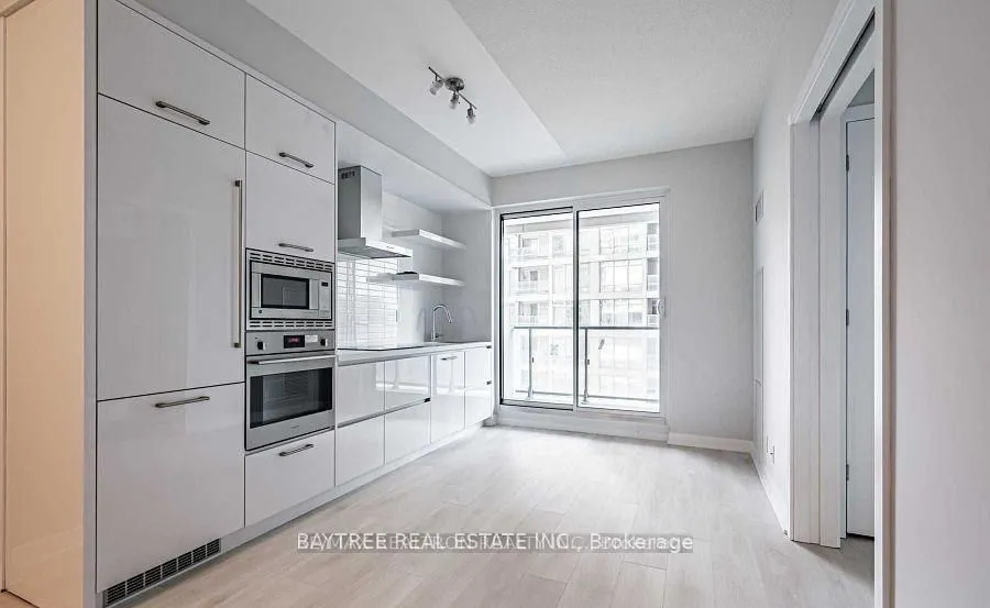 2221 Yonge Street #506