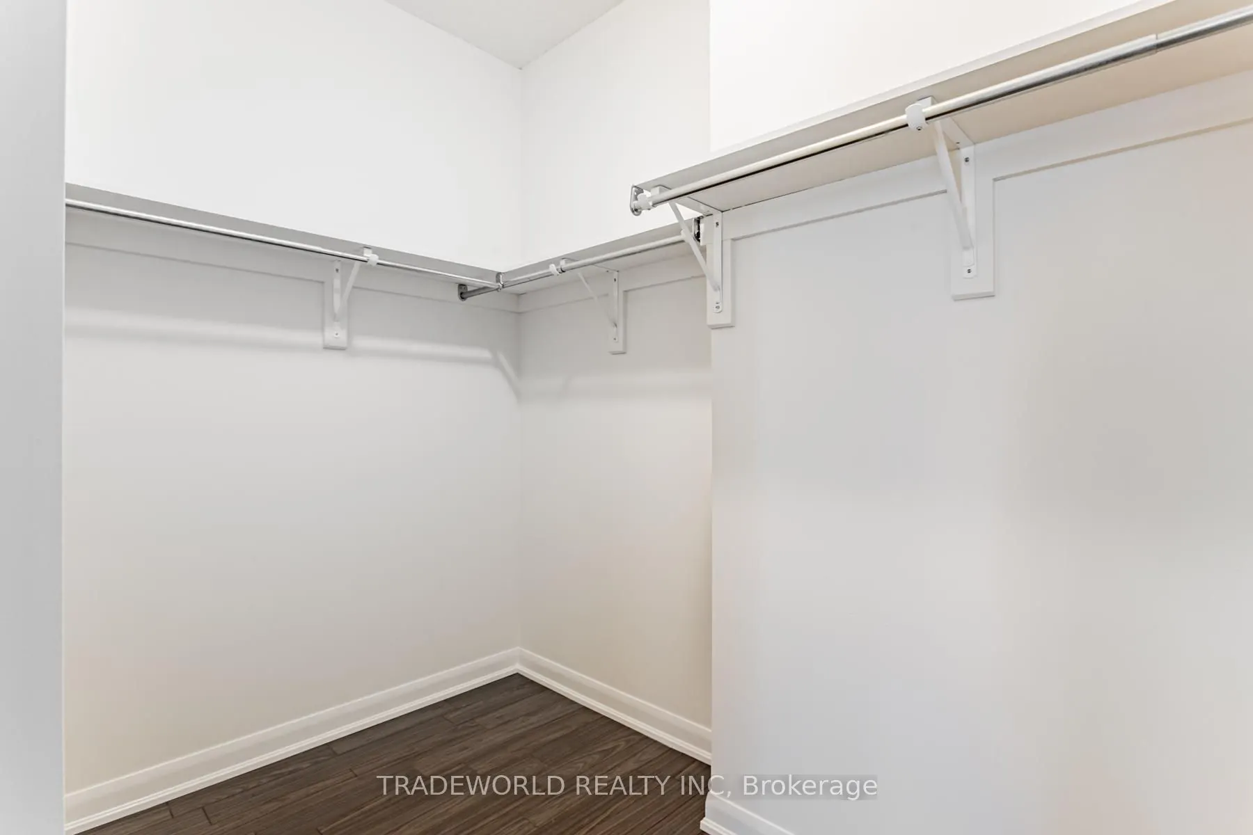 205 Frederick Street #909