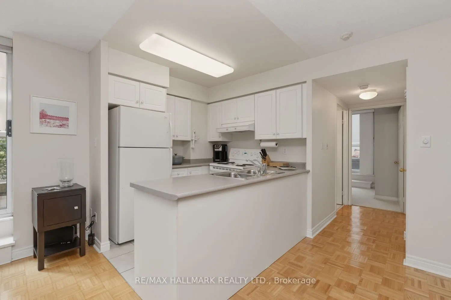 43 Eglinton Avenue E #310