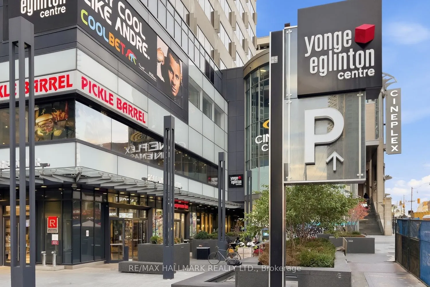 43 Eglinton Avenue E #310