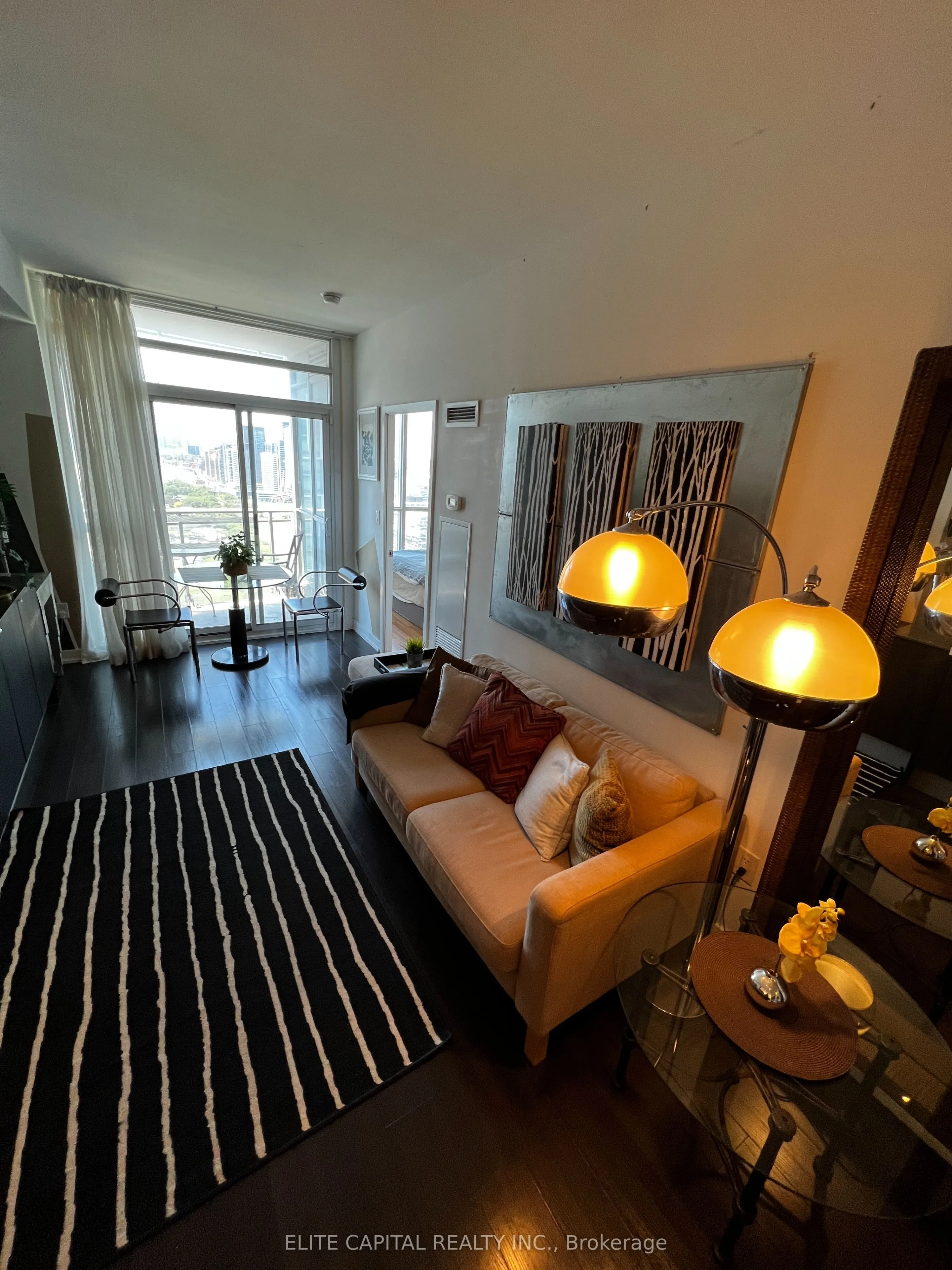 21 Iceboat Terrace #3610