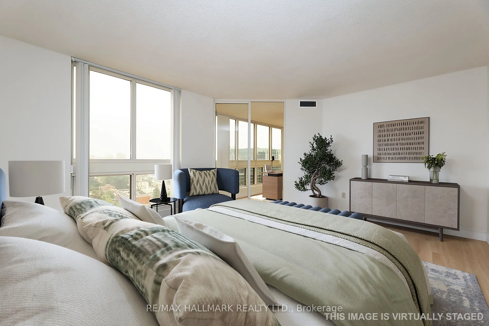 10 Kenneth Avenue #1704