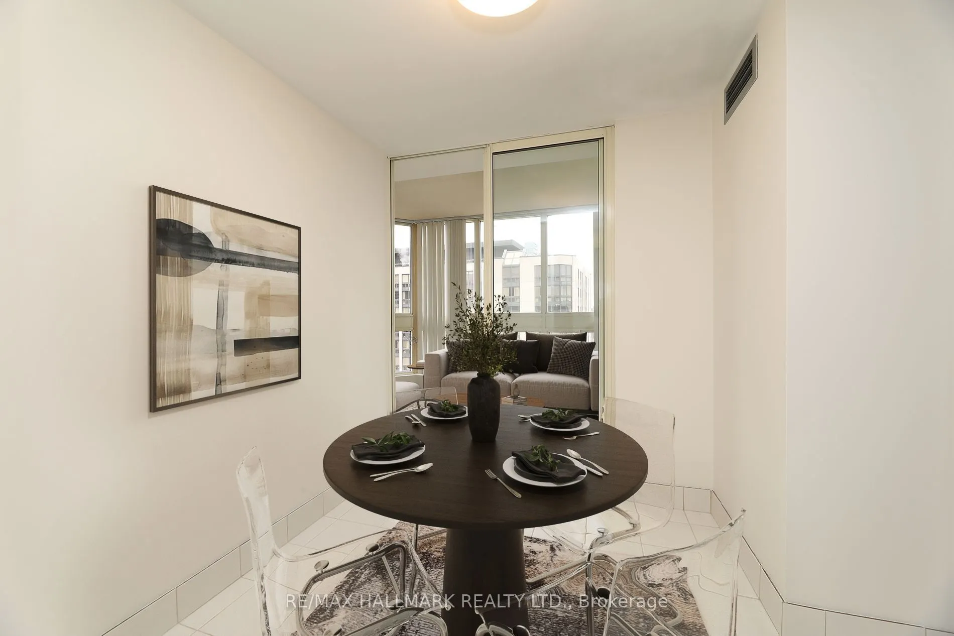 10 Kenneth Avenue #1704