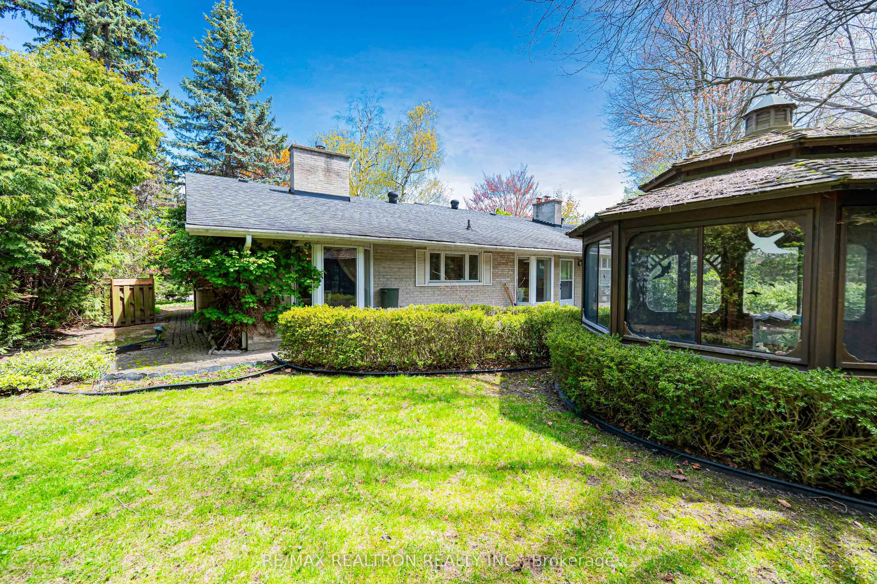 25 Vernham Court