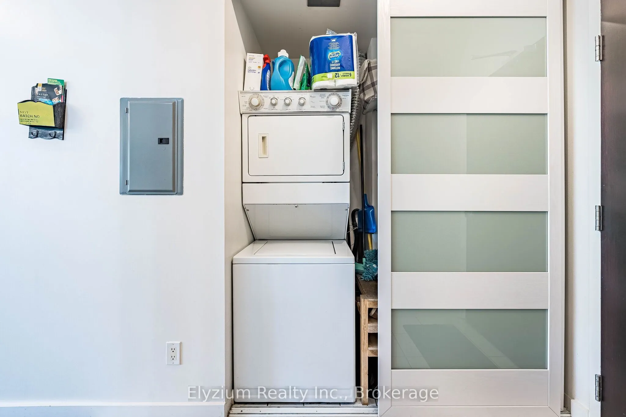 231 Fort York Boulevard #220