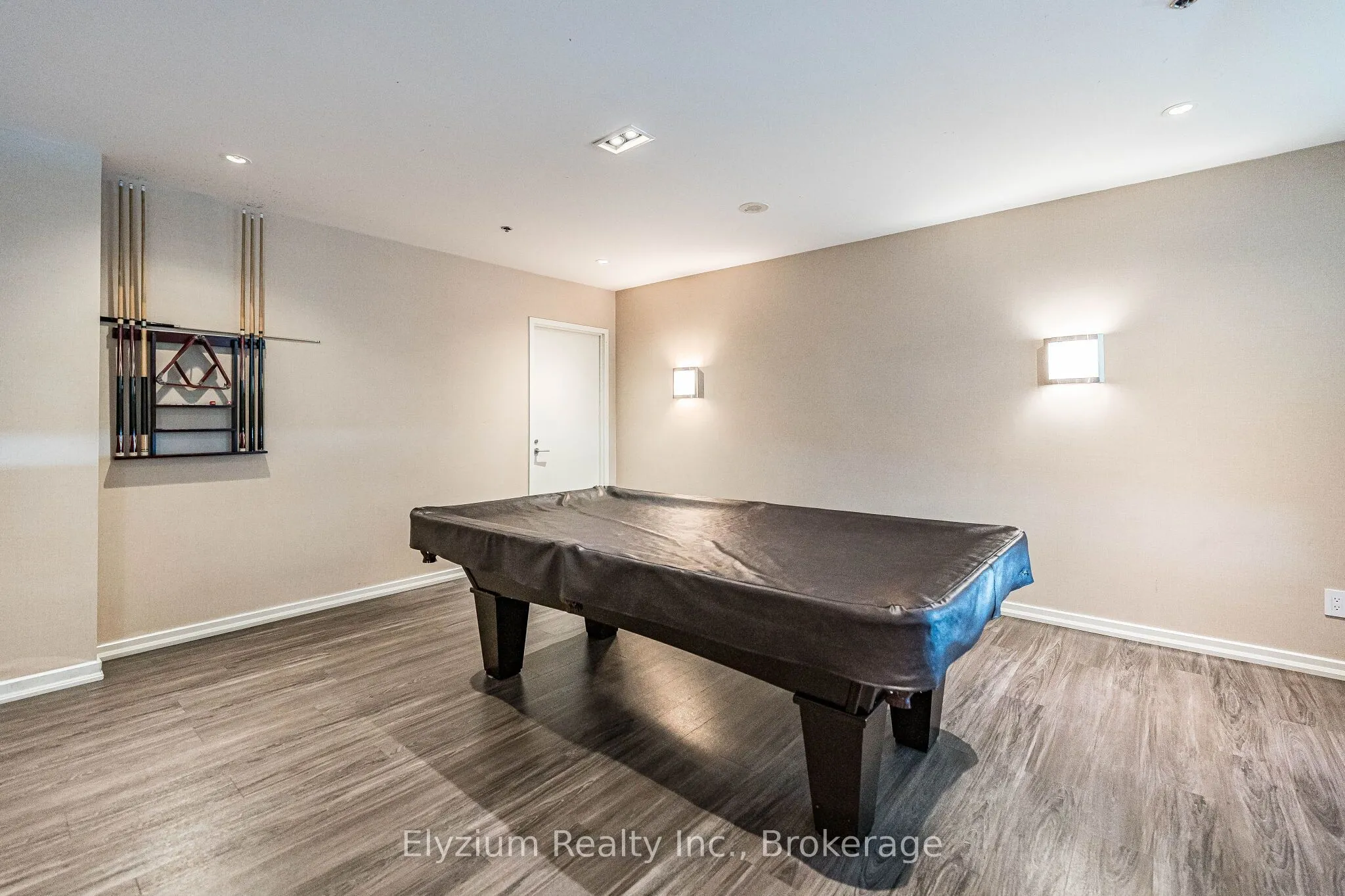 231 Fort York Boulevard #220