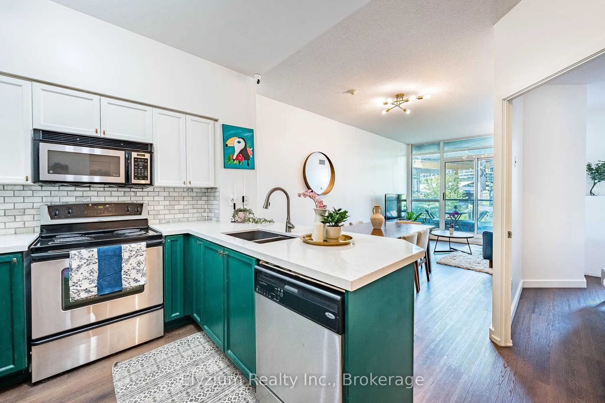 231 Fort York Boulevard #220