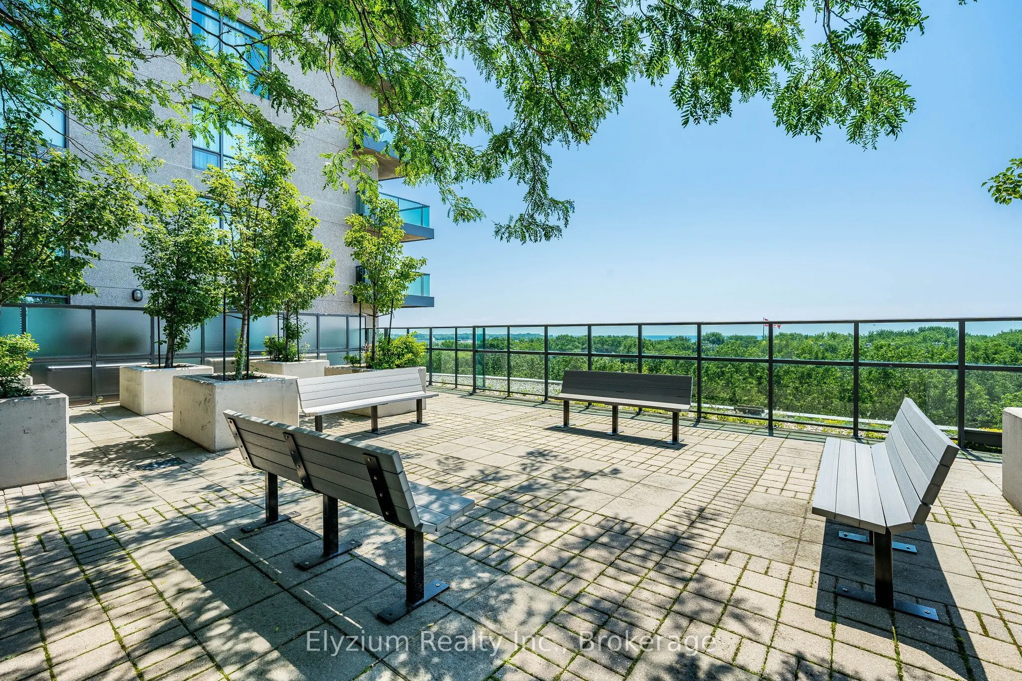 231 Fort York Boulevard #220