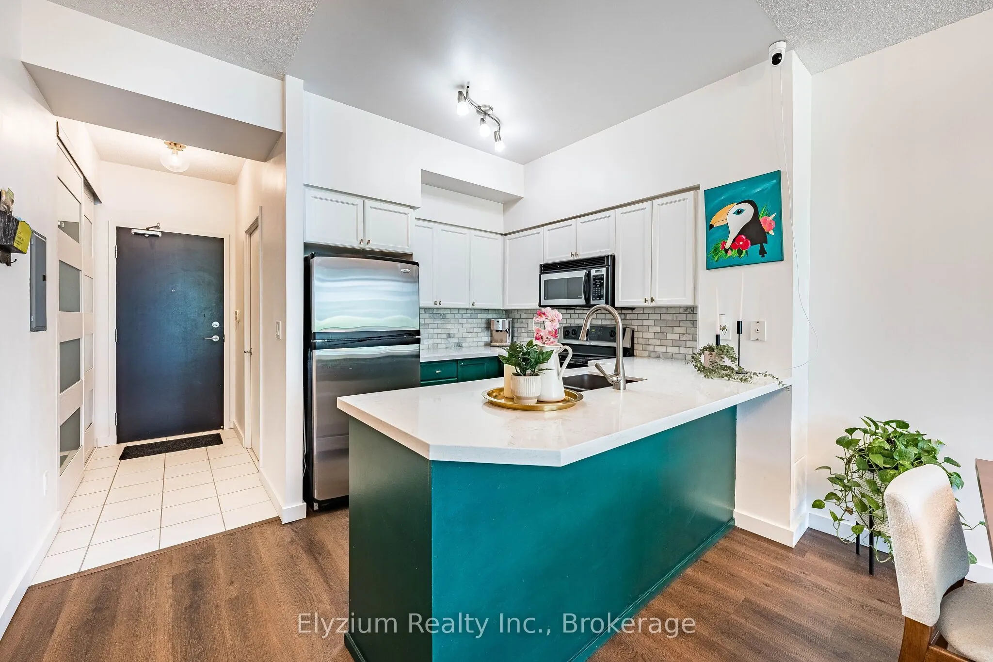 231 Fort York Boulevard #220