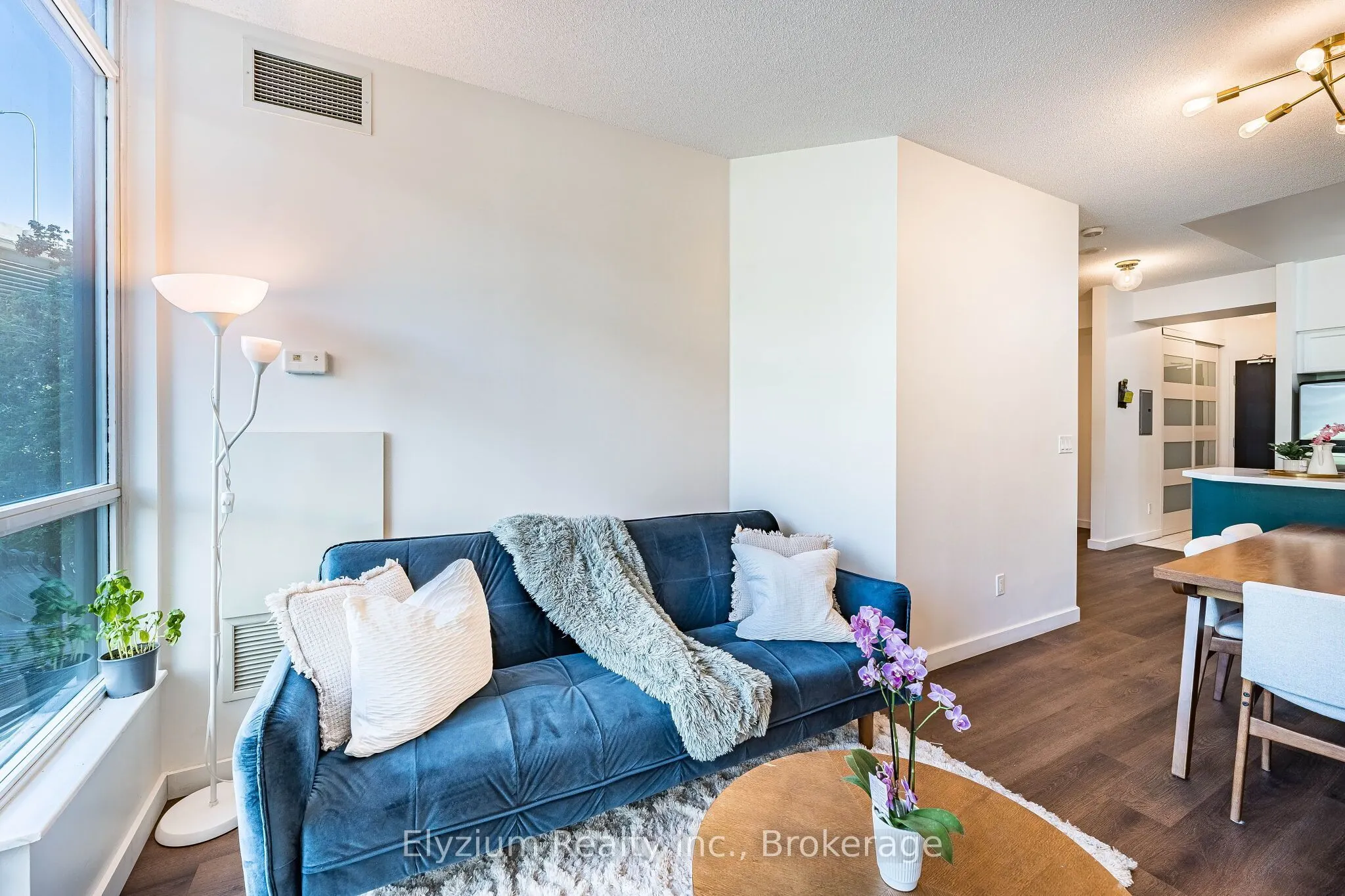 231 Fort York Boulevard #220