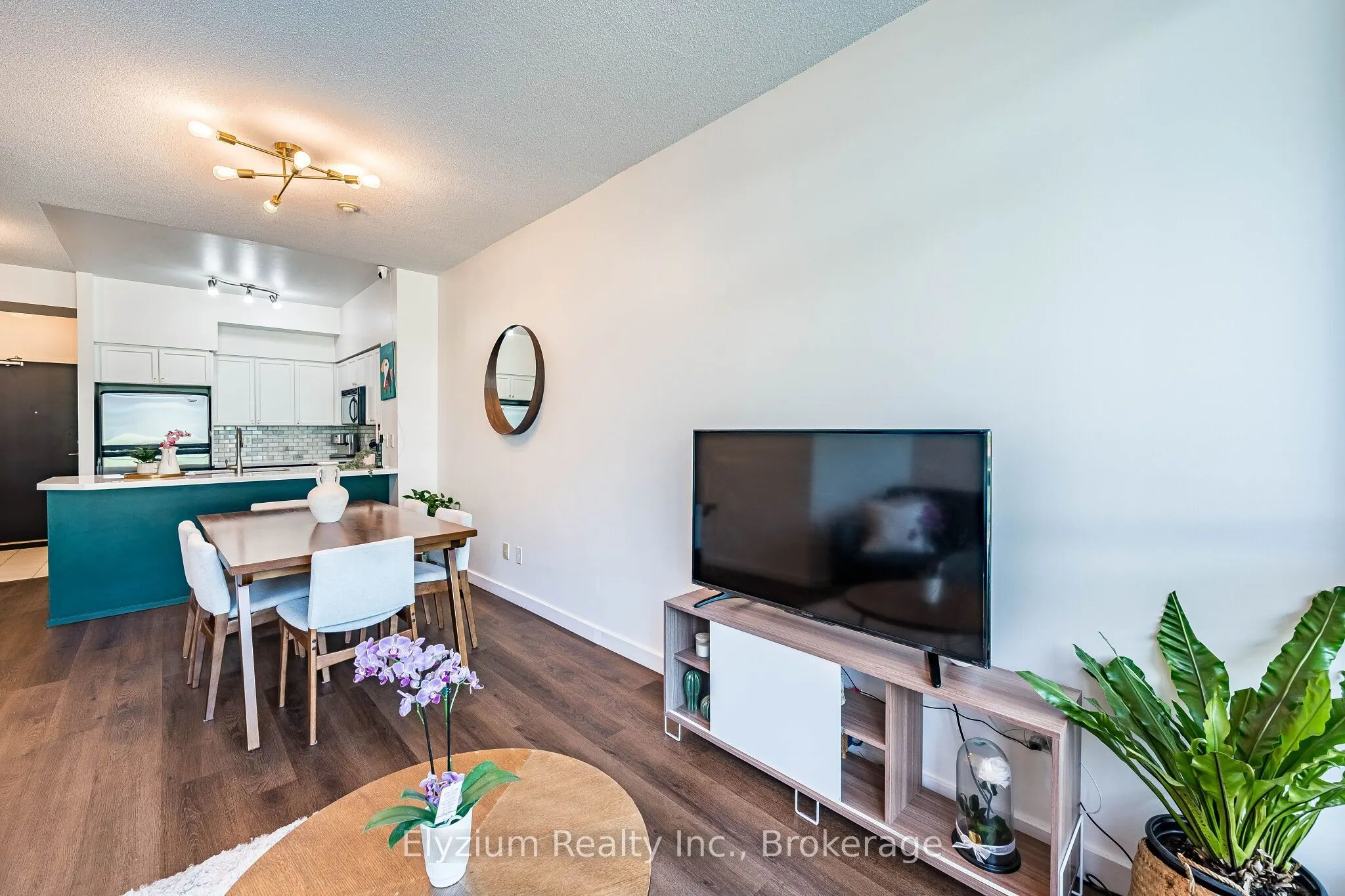 231 Fort York Boulevard #220