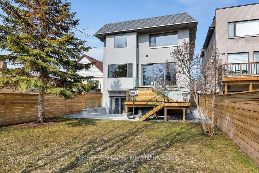 21 FARRELL Avenue