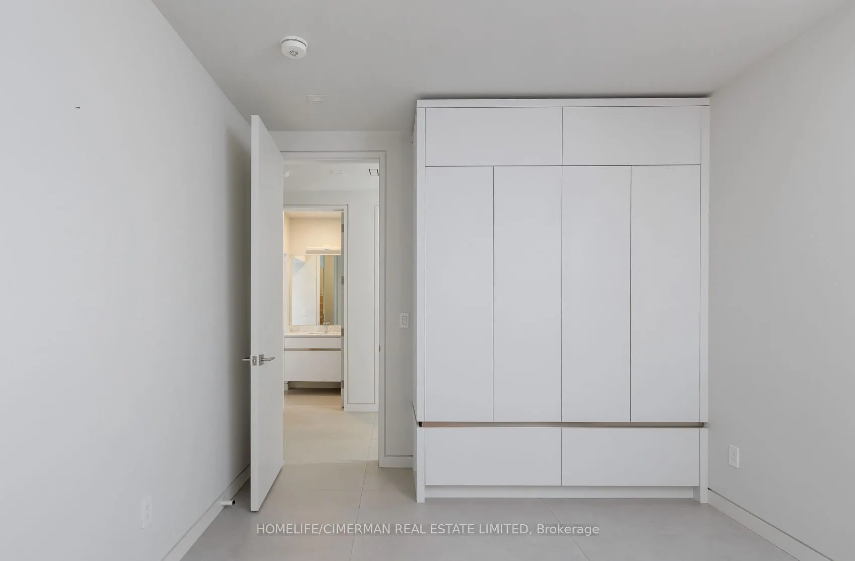 21 FARRELL Avenue