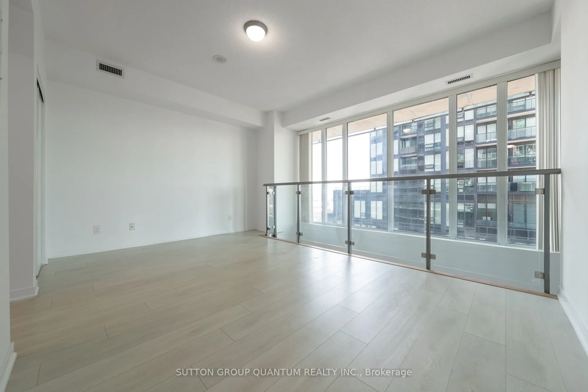 150 East Liberty Street #1012