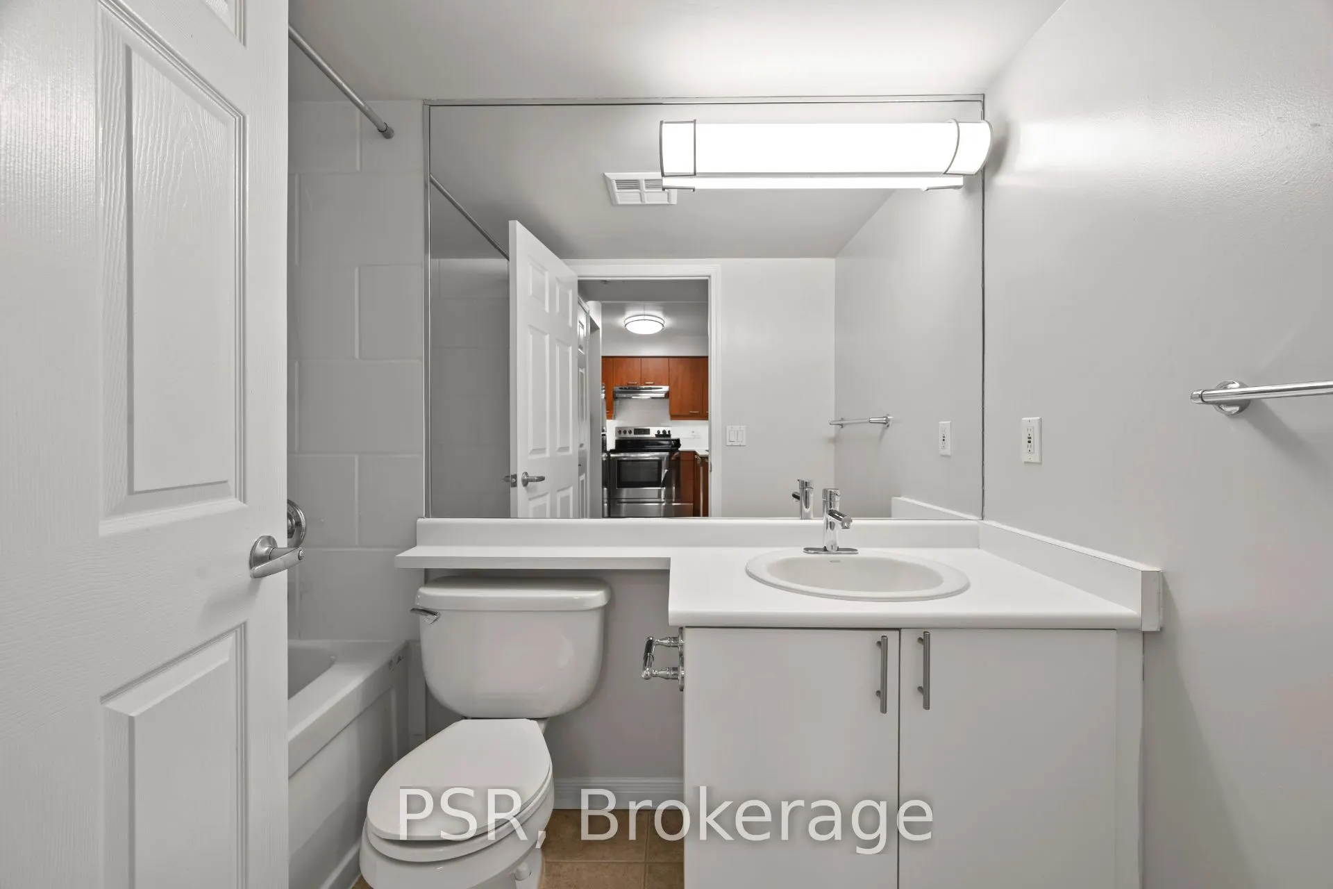 515 Rosewell Avenue #104