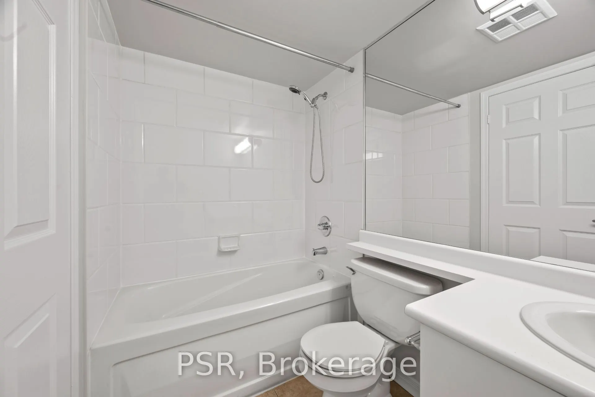 515 Rosewell Avenue #104