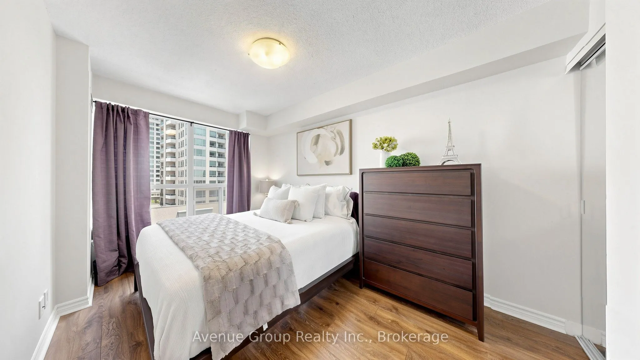 19 Barberry Place #513