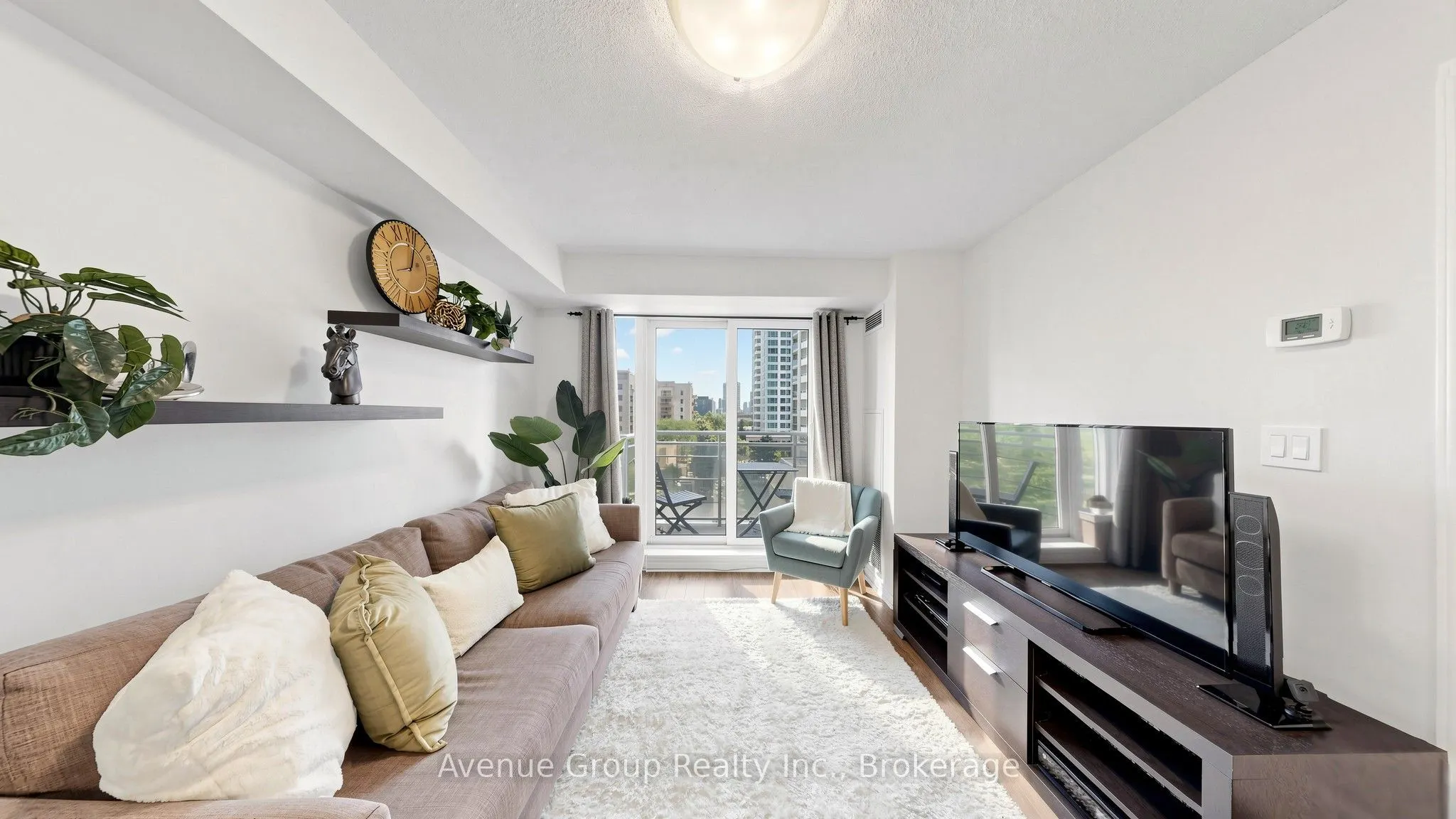 19 Barberry Place #513
