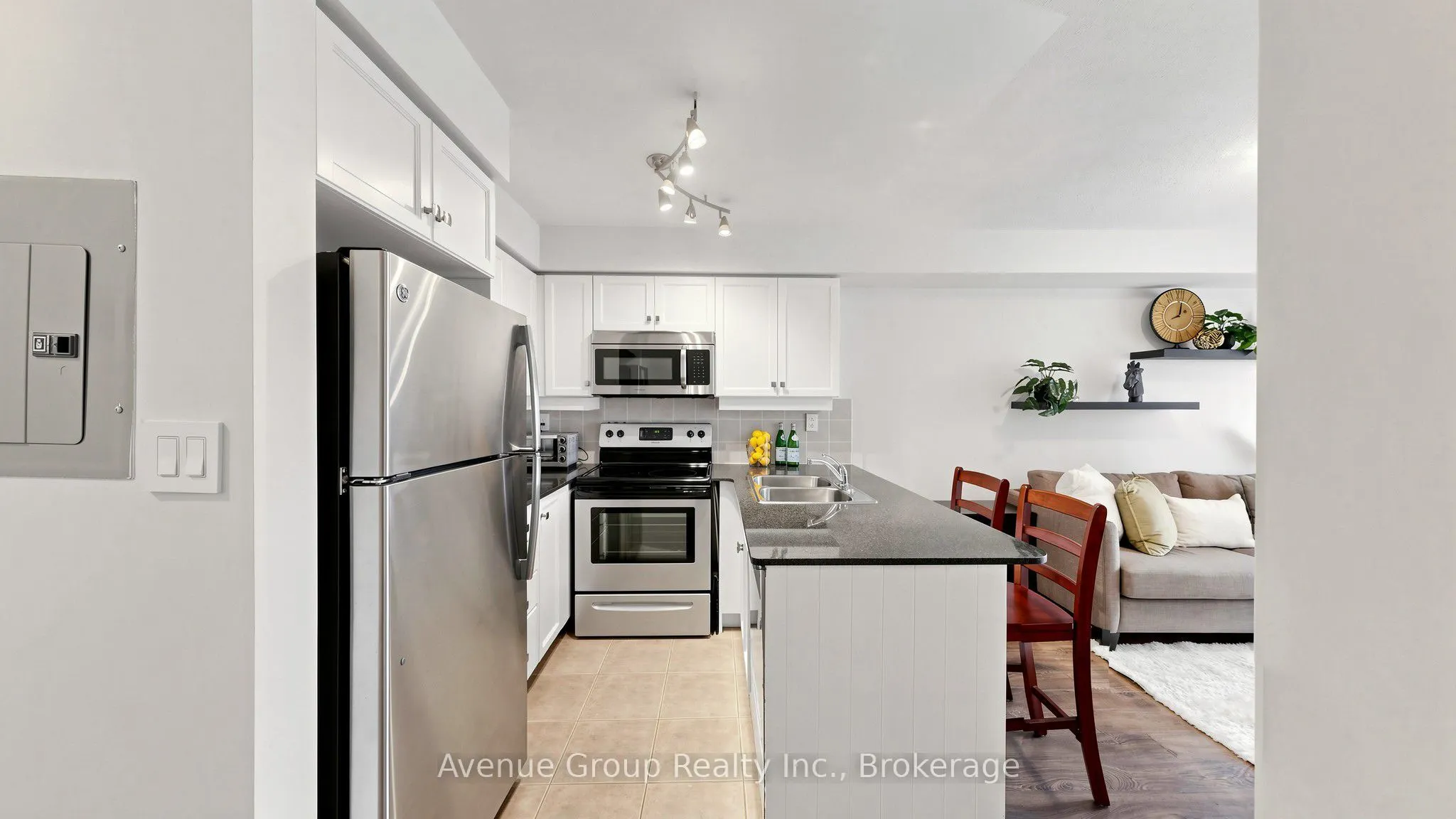 19 Barberry Place #513