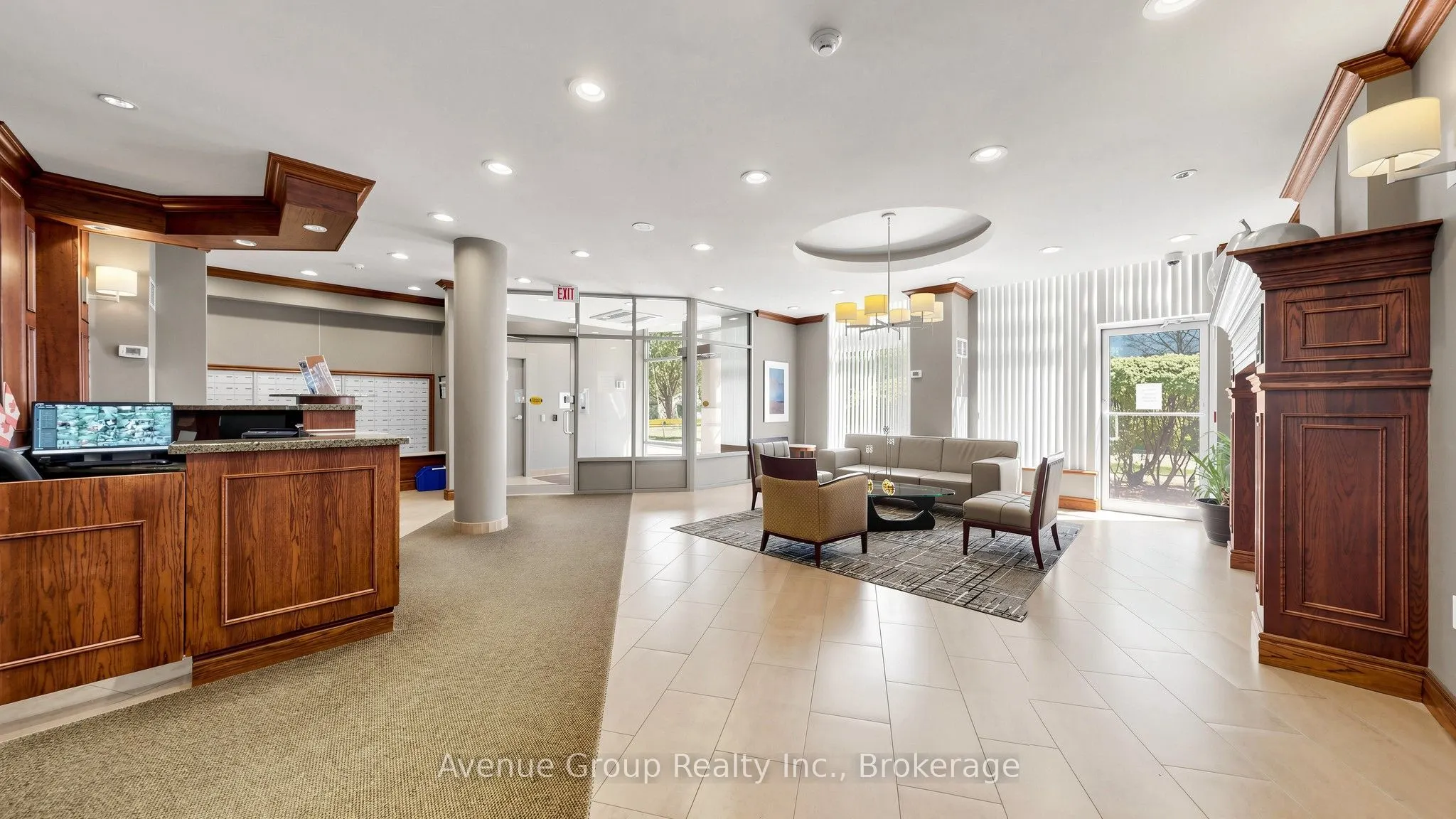19 Barberry Place #513