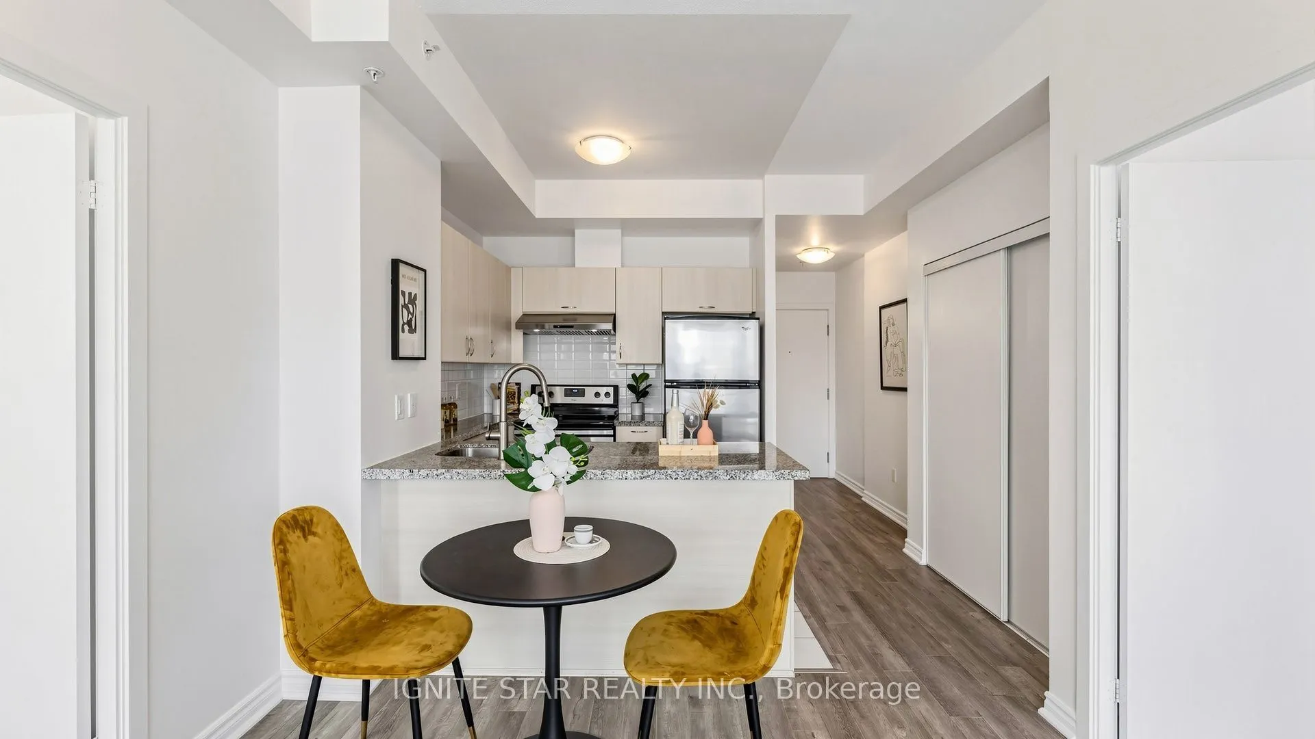 5740 Yonge Street #1201