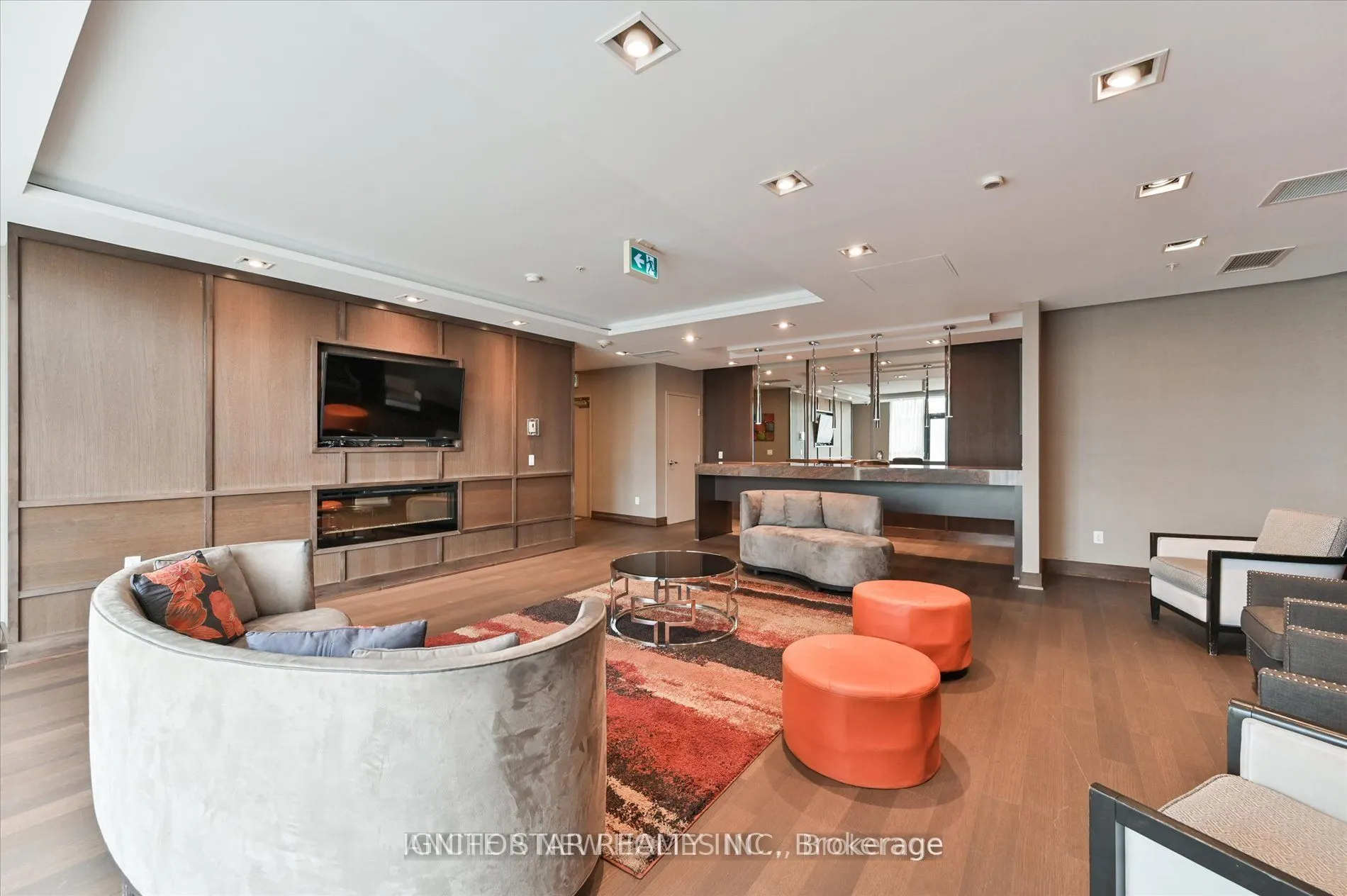 5740 Yonge Street #1201