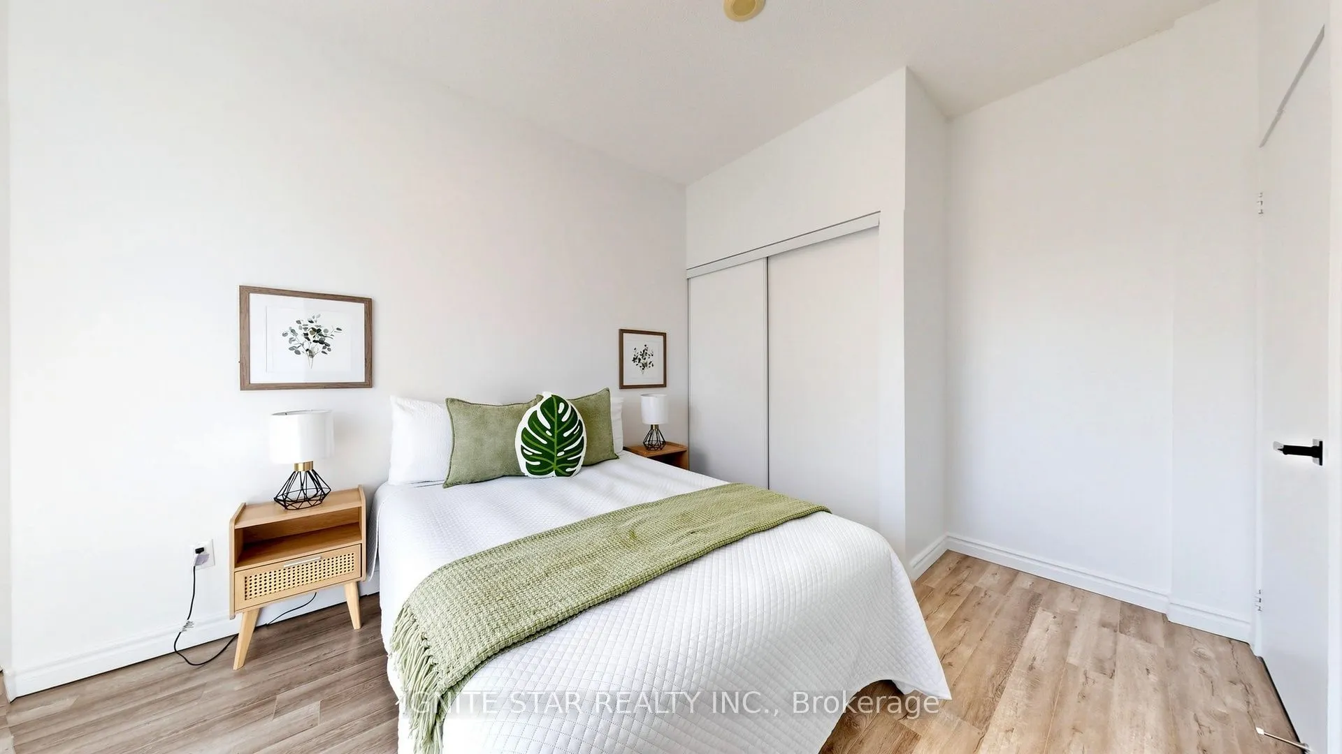 5740 Yonge Street #1201