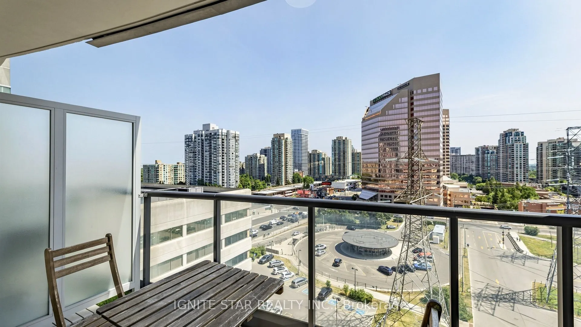 5740 Yonge Street #1201