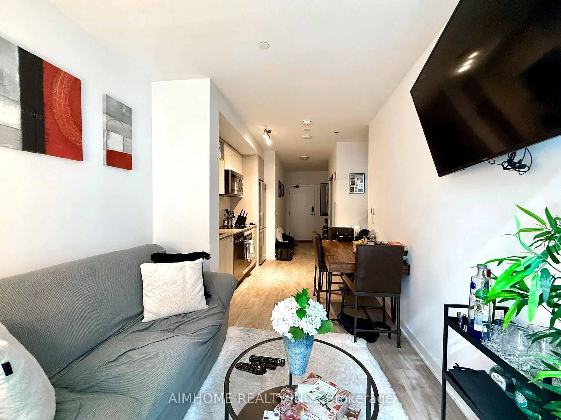 121 Lower Sherbourne Street #456