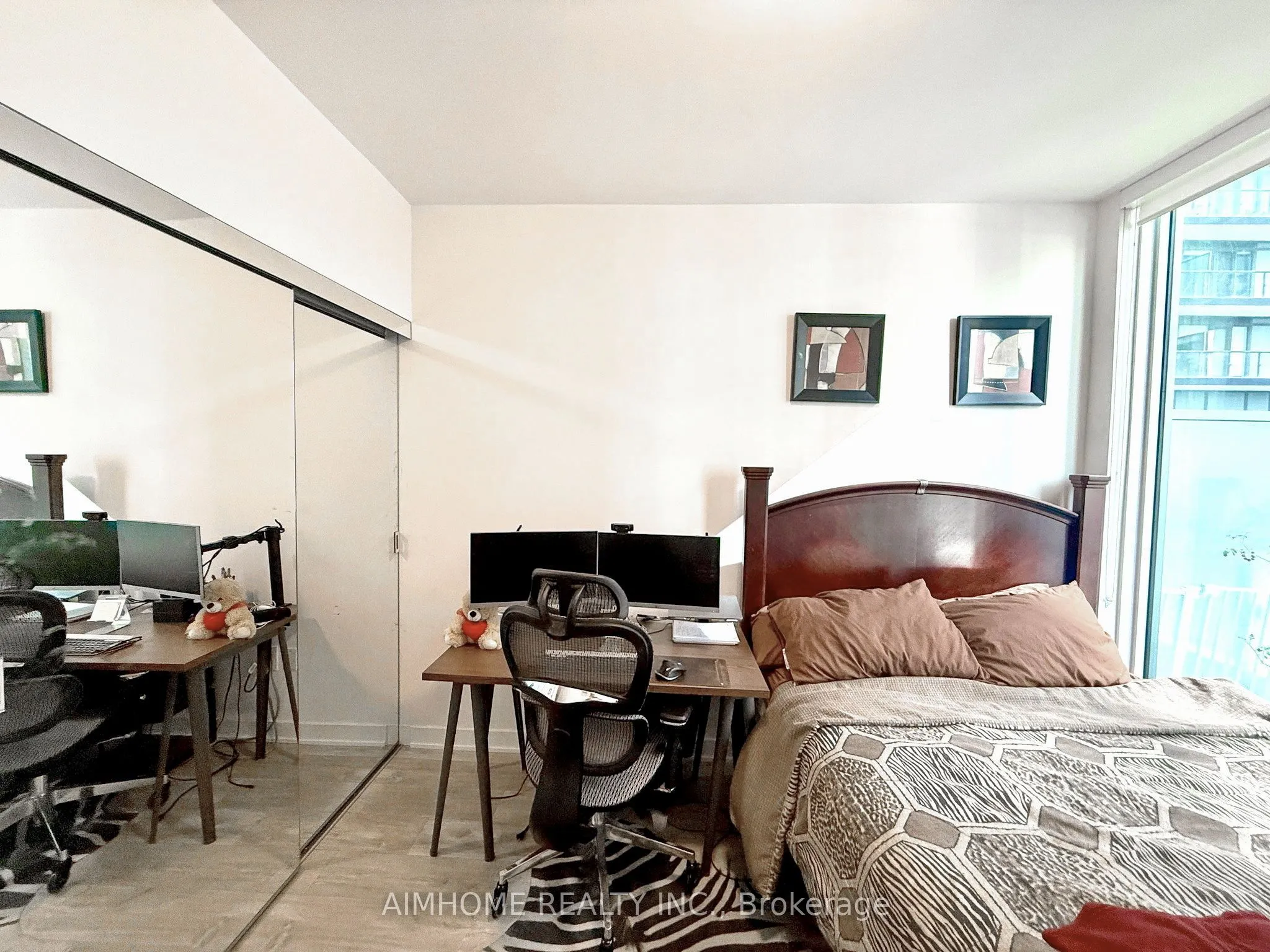 121 Lower Sherbourne Street #456