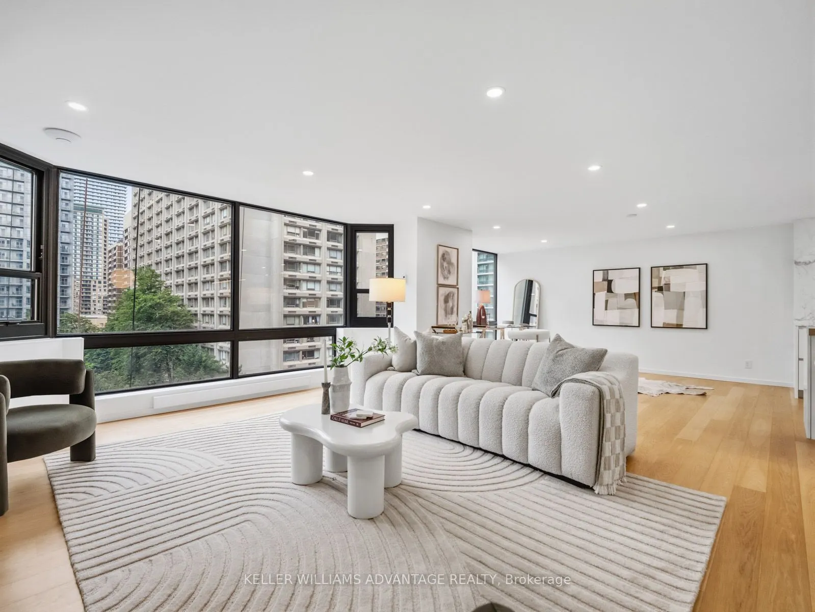 1166 Bay Street #1002