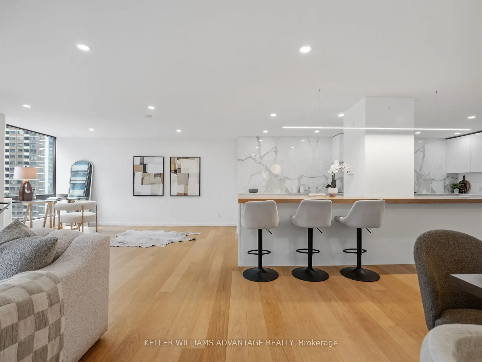 1166 Bay Street #1002