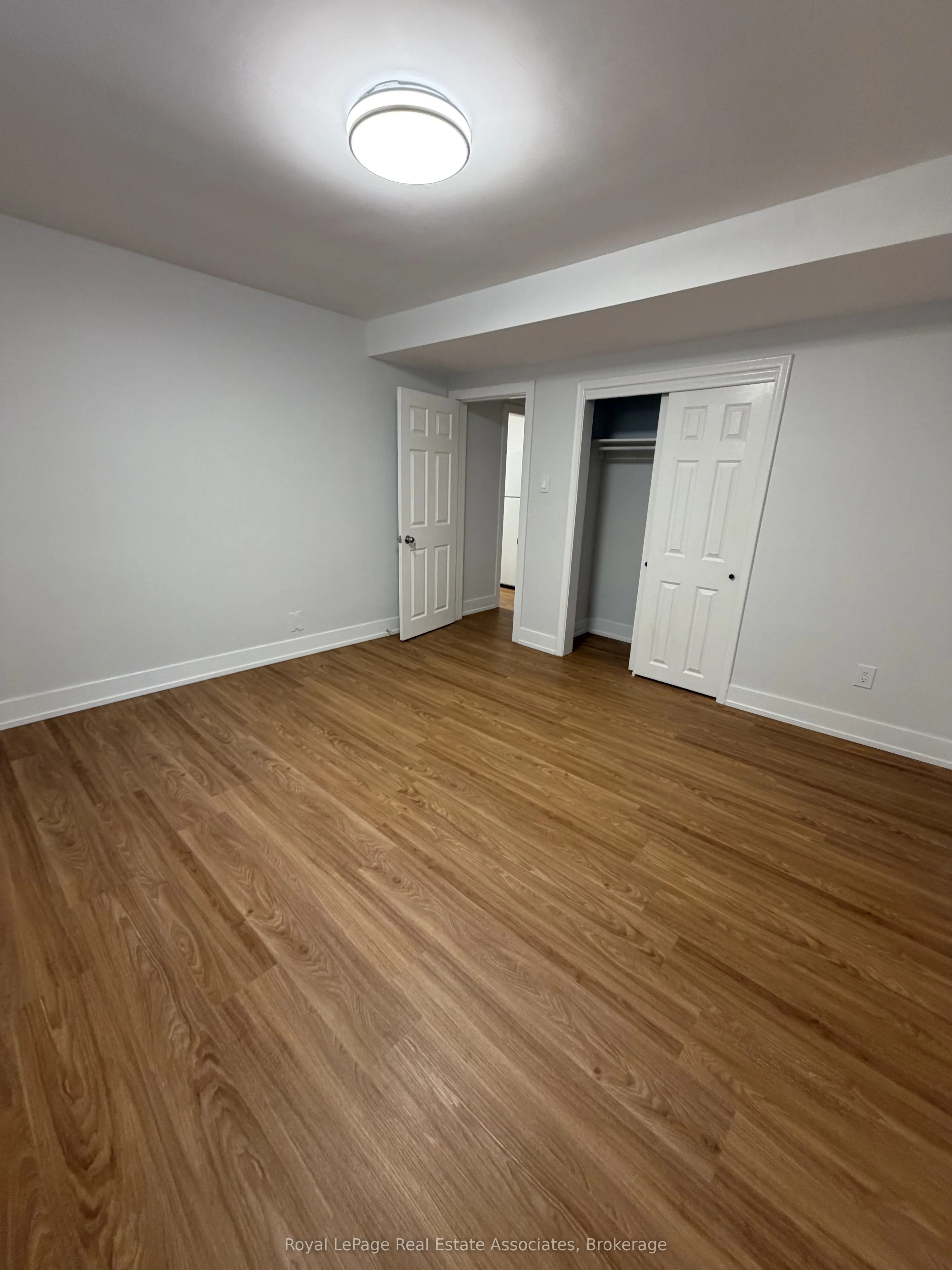 3877 Bathurst Street #1