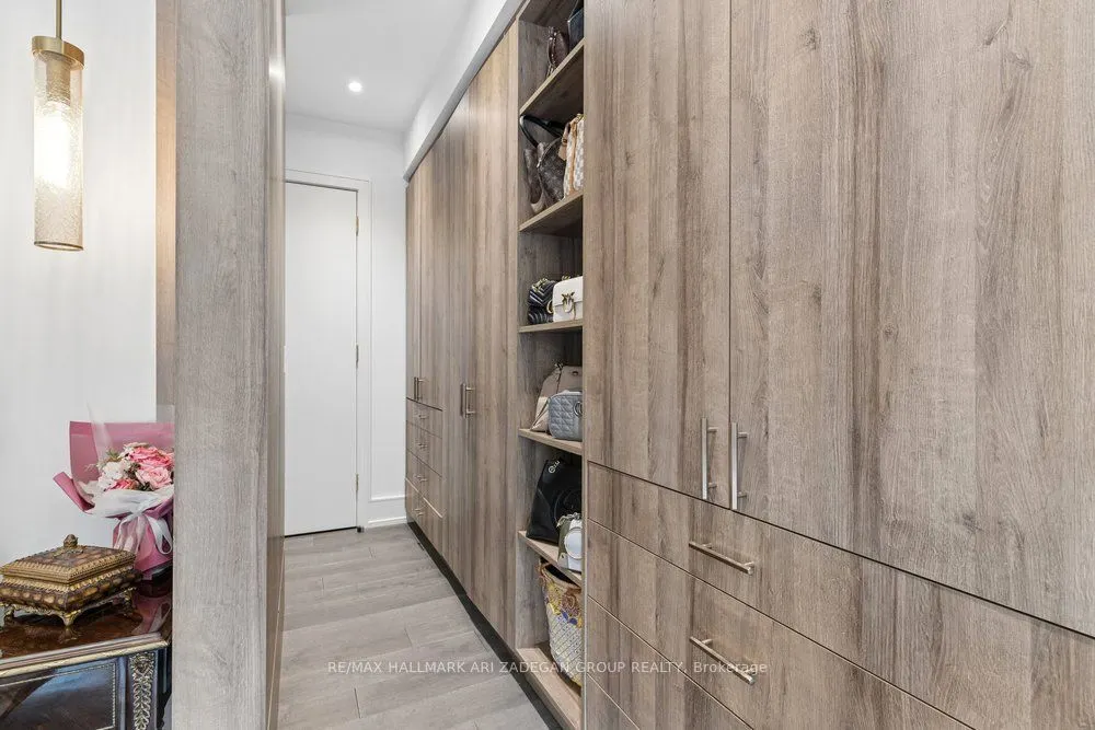 150 Sandringham Drive #.