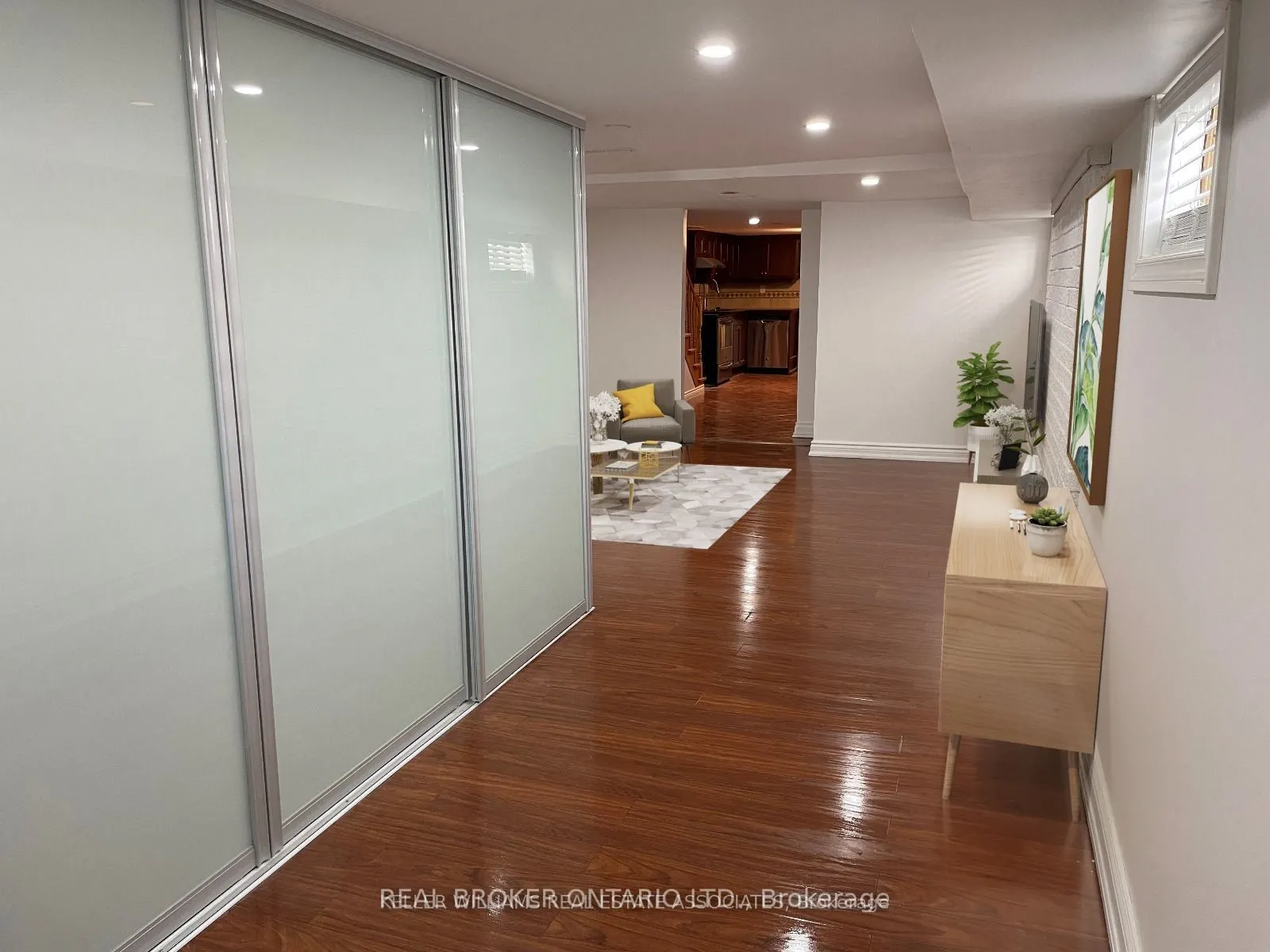 461 Westmount Avenue #(Basement)