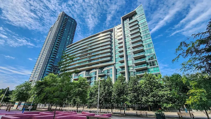 209 Fort York Boulevard #868