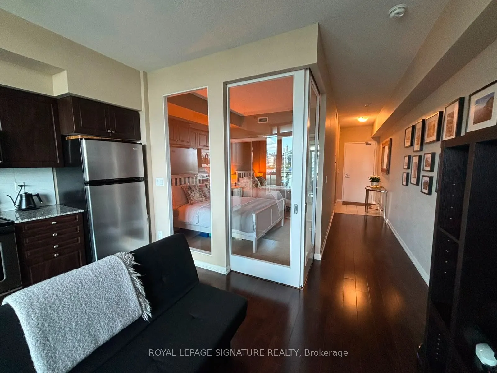 209 Fort York Boulevard #868