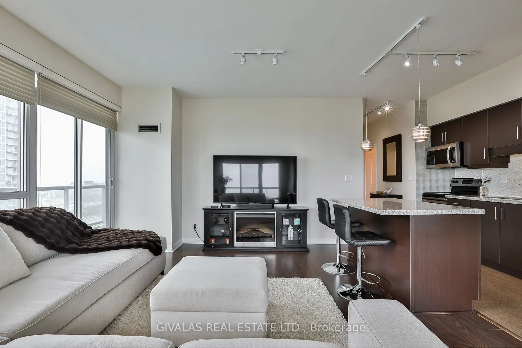 30 Herons Hill Way #2110