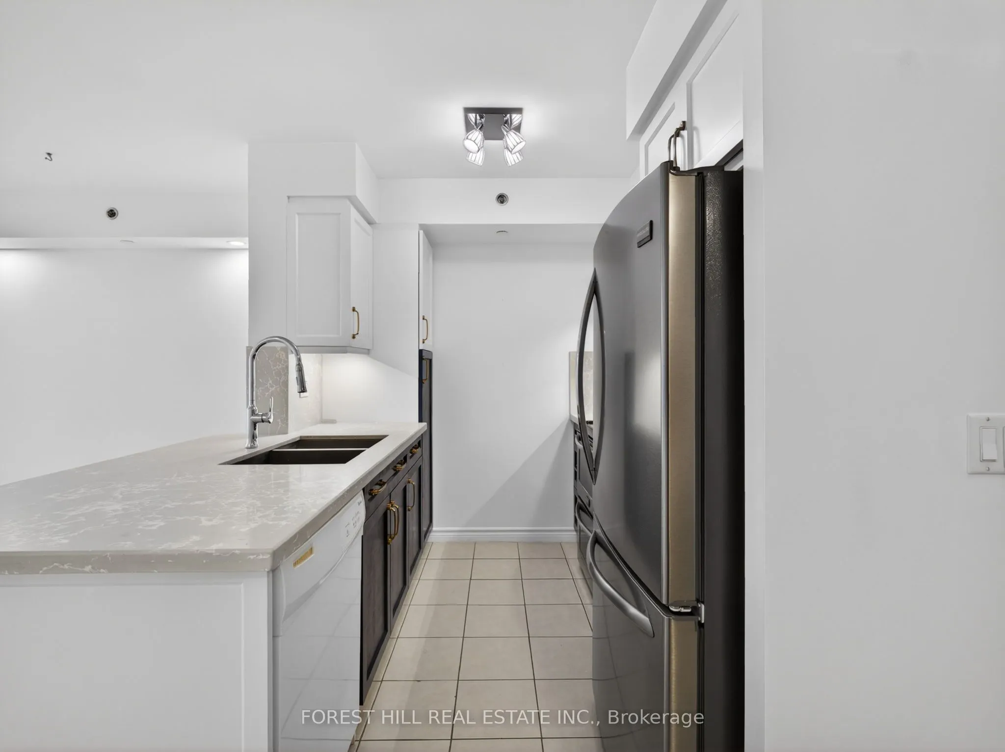 35 Saranac Boulevard #224