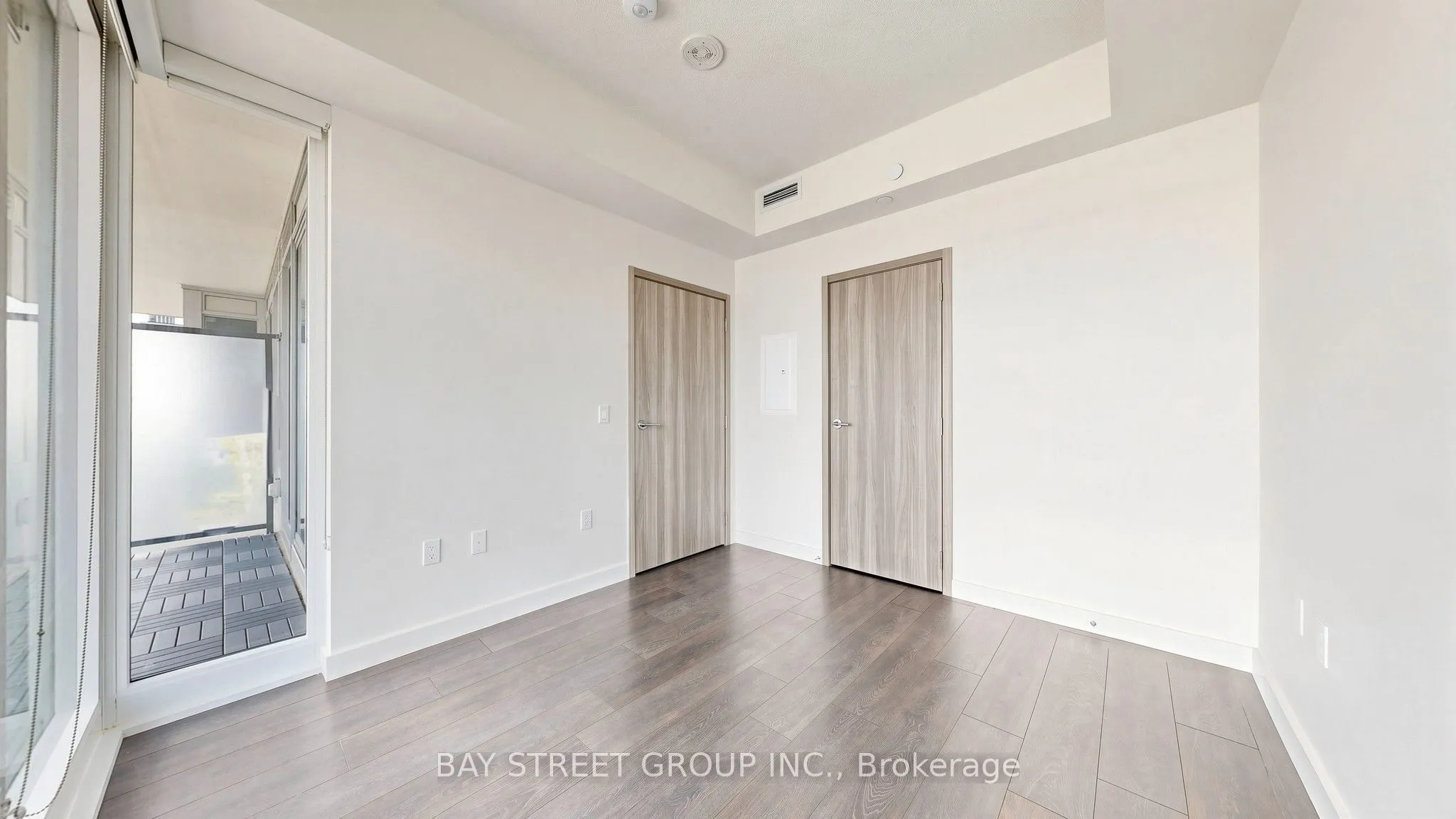 95 McMahon Drive #2515