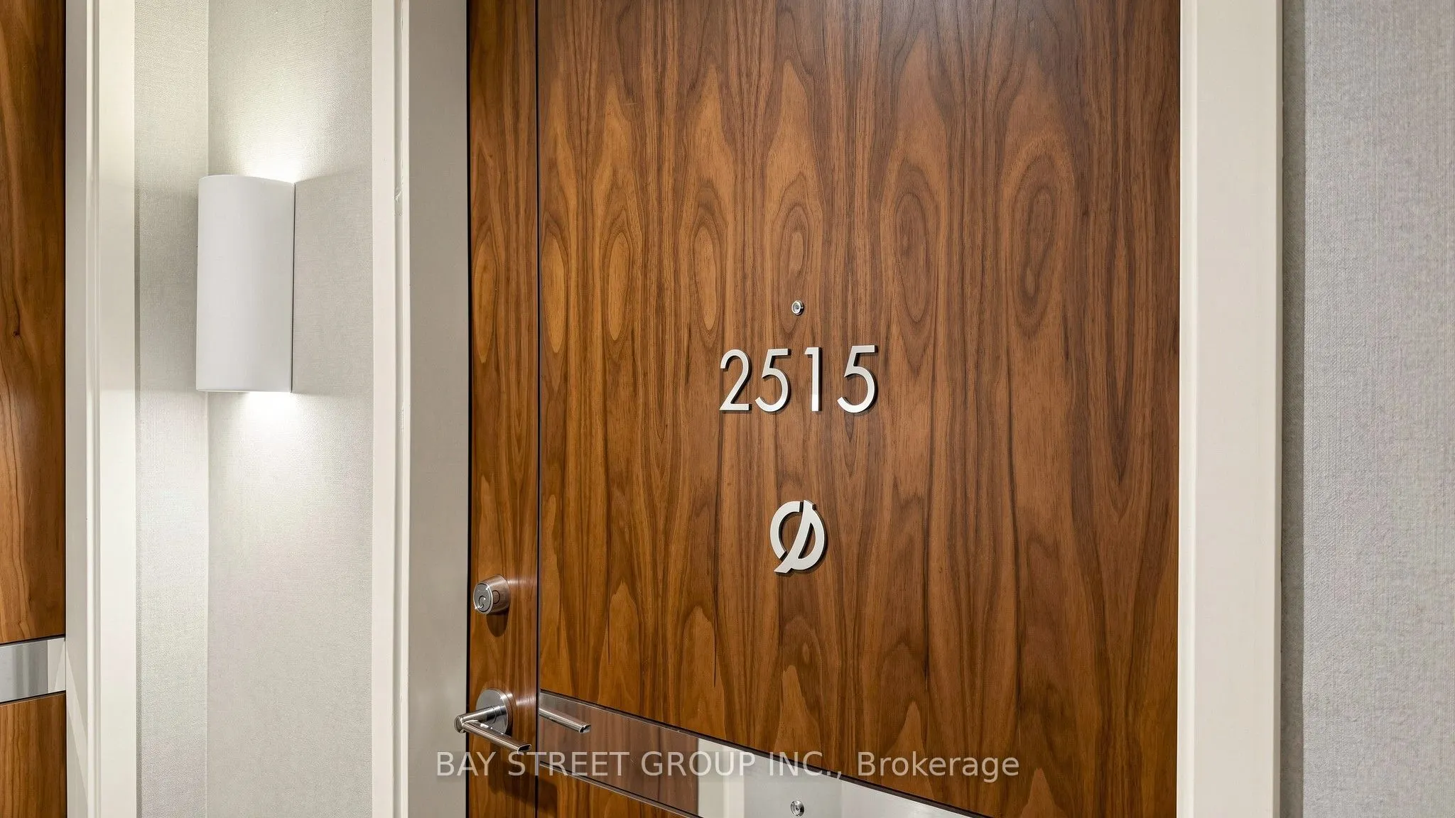 95 McMahon Drive #2515