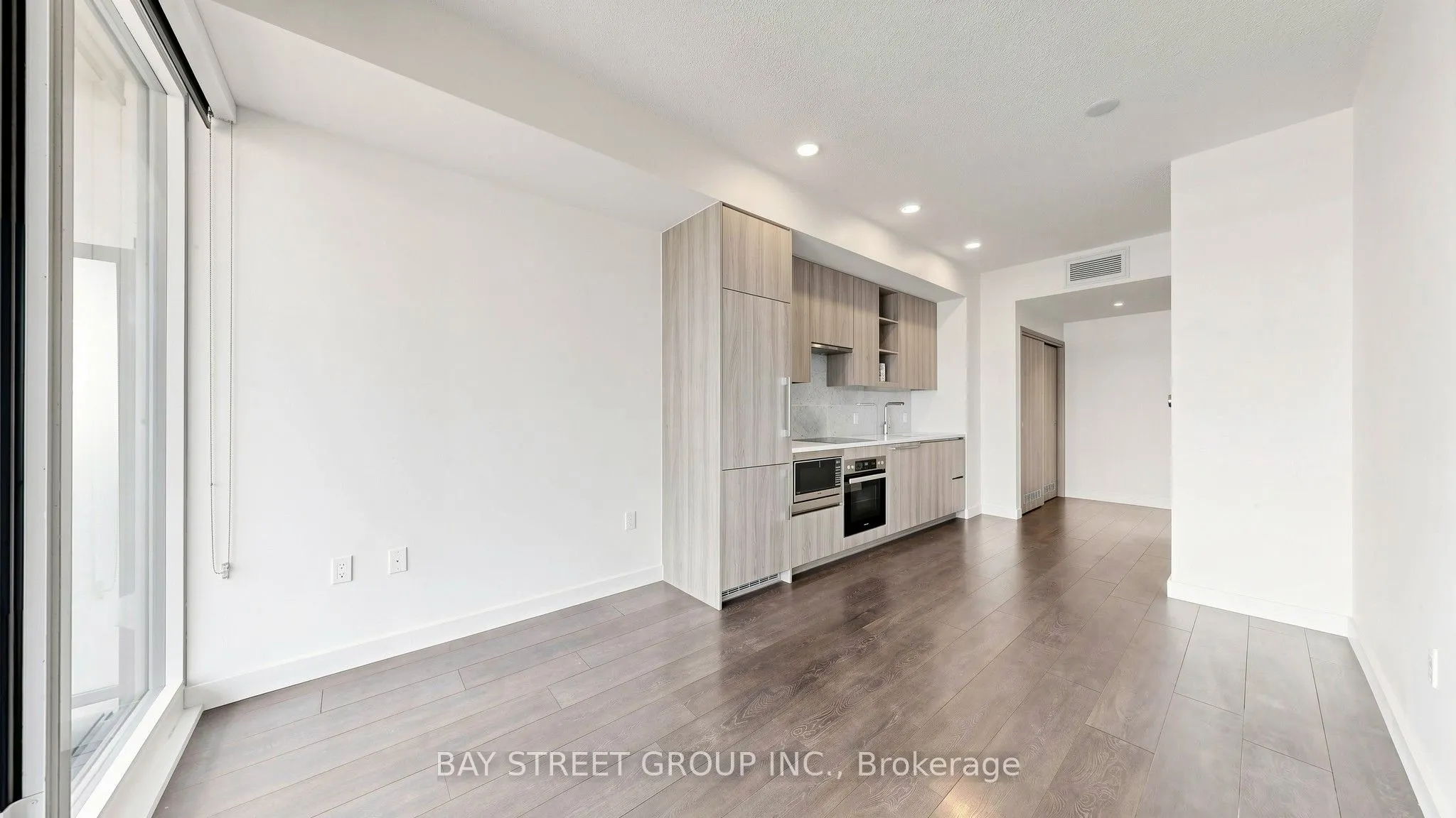 95 McMahon Drive #2515