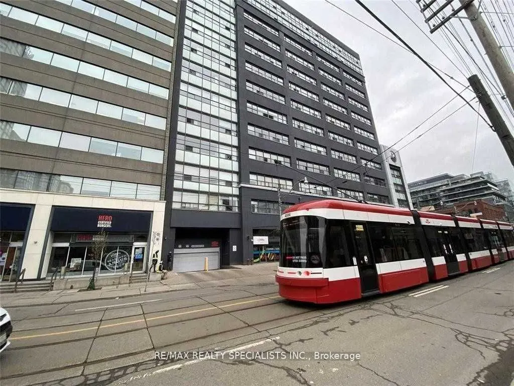 700 King Street W #519