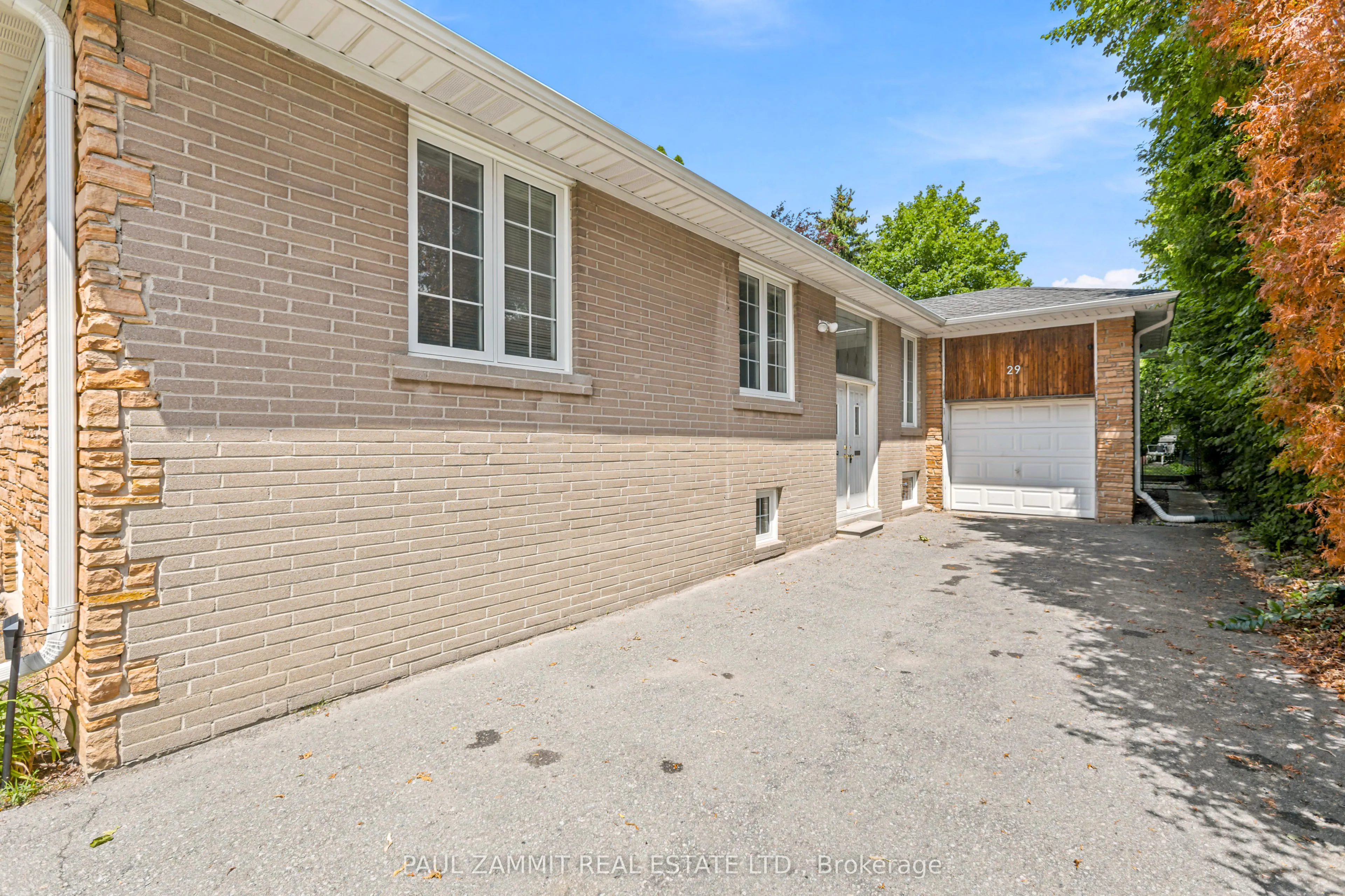 29 Heathview Avenue