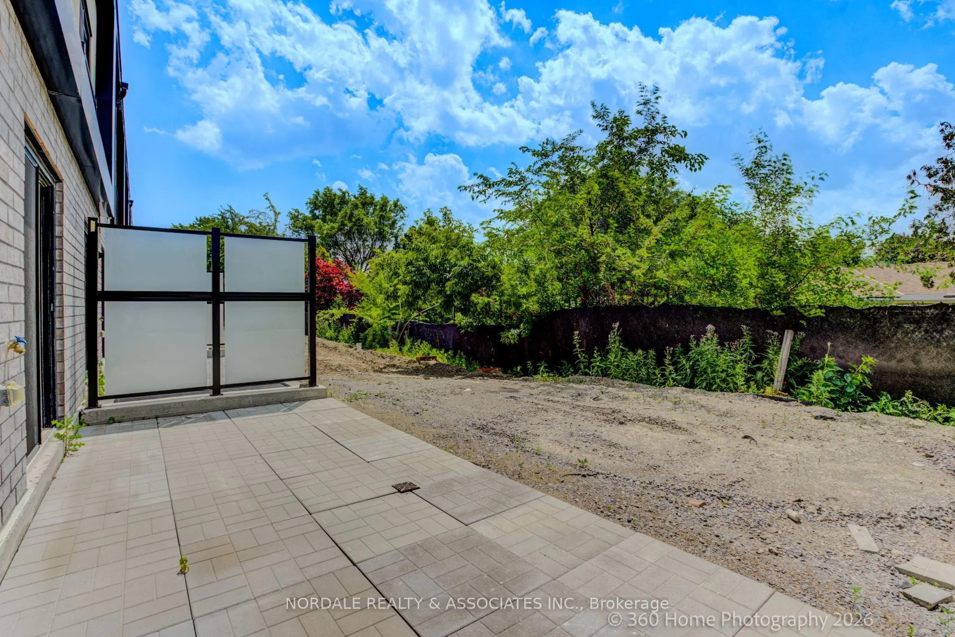 1660 Victoria Park Avenue #C102