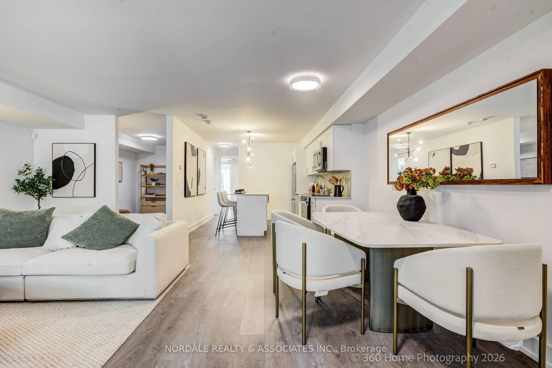 1660 Victoria Park Avenue #C102