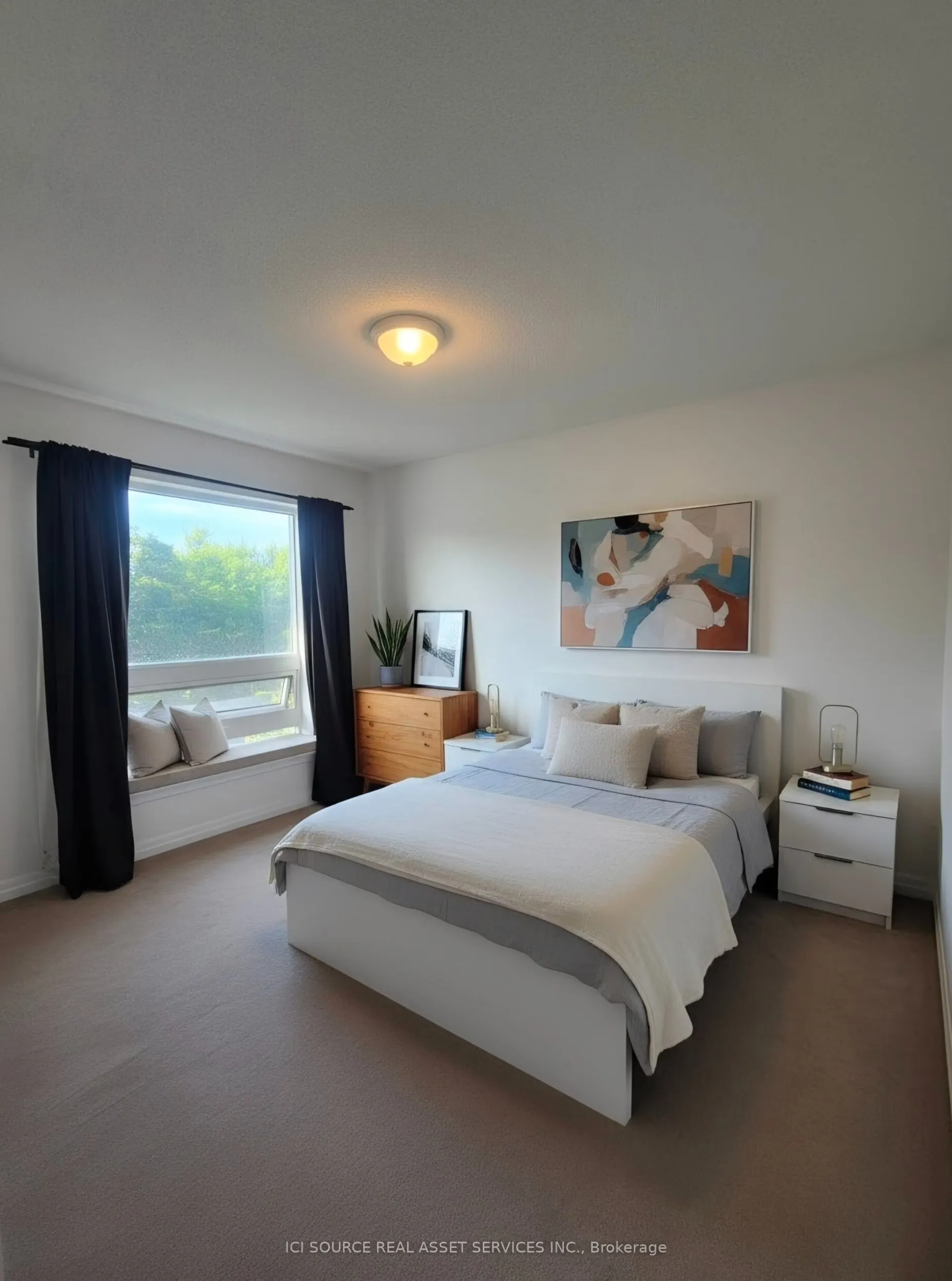 2035 Sheppard Avenue E #221