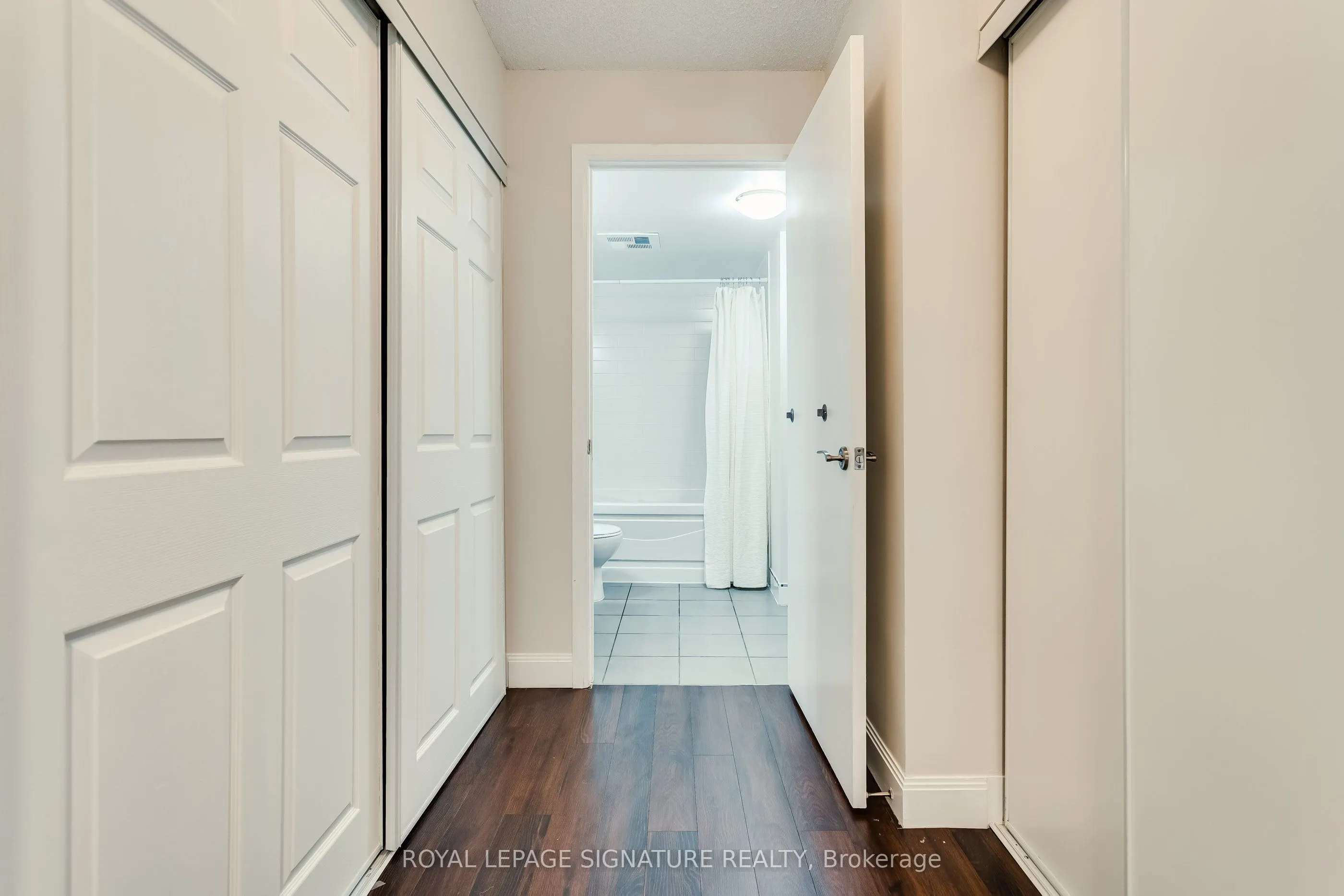 2191 Yonge Street #910