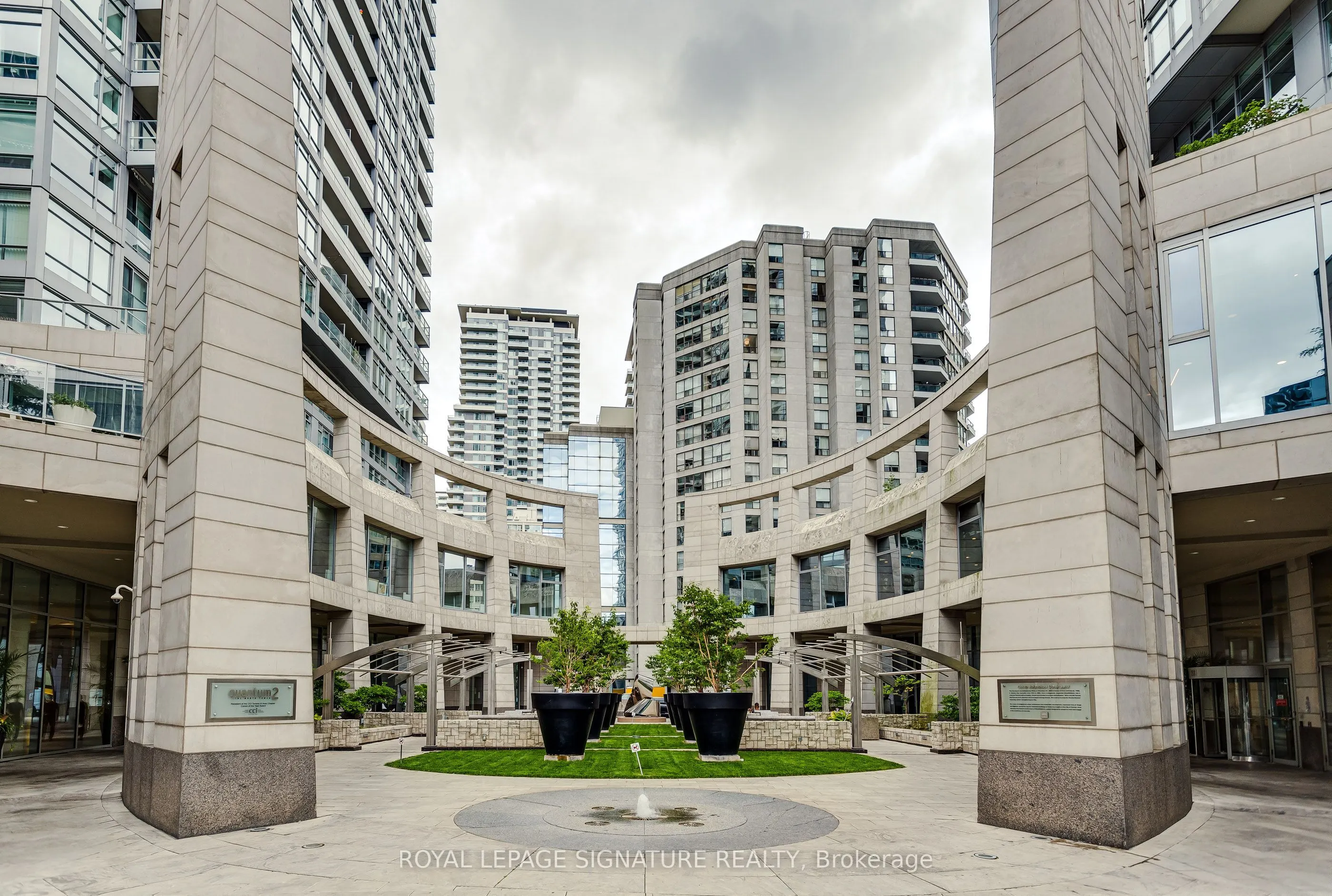 2191 Yonge Street #910